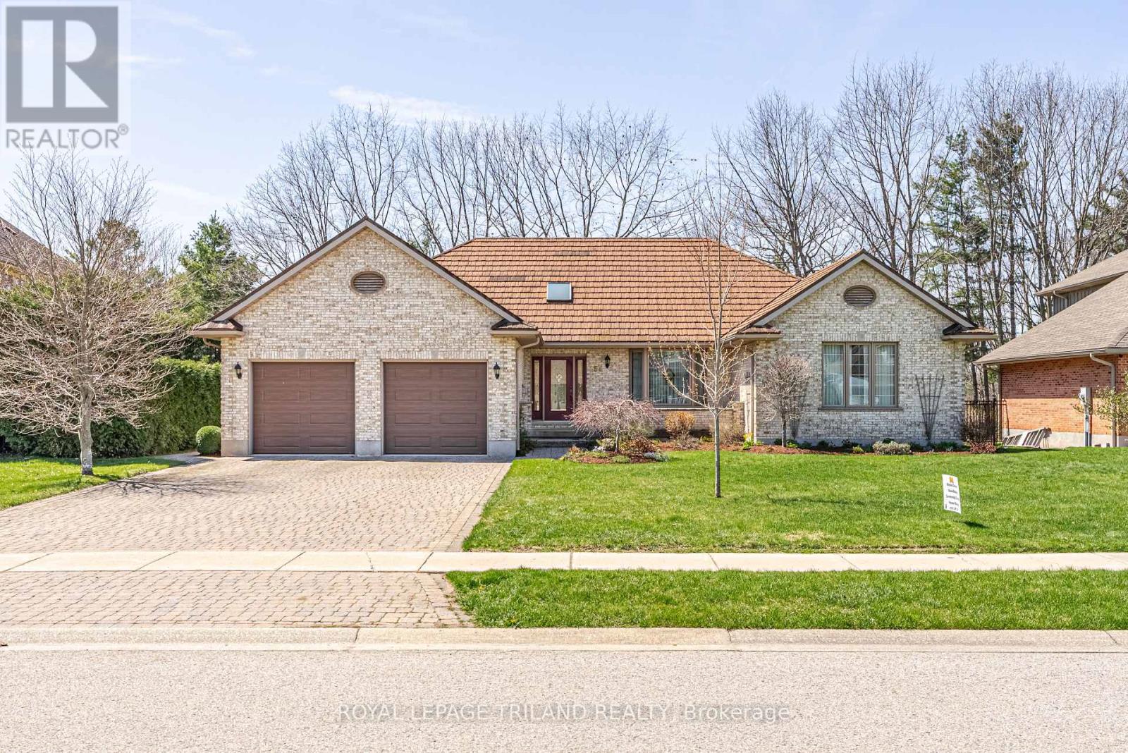 154 Parkview Drive, Thames Centre, Ontario  N0L 1G2 - Photo 4 - X13078410