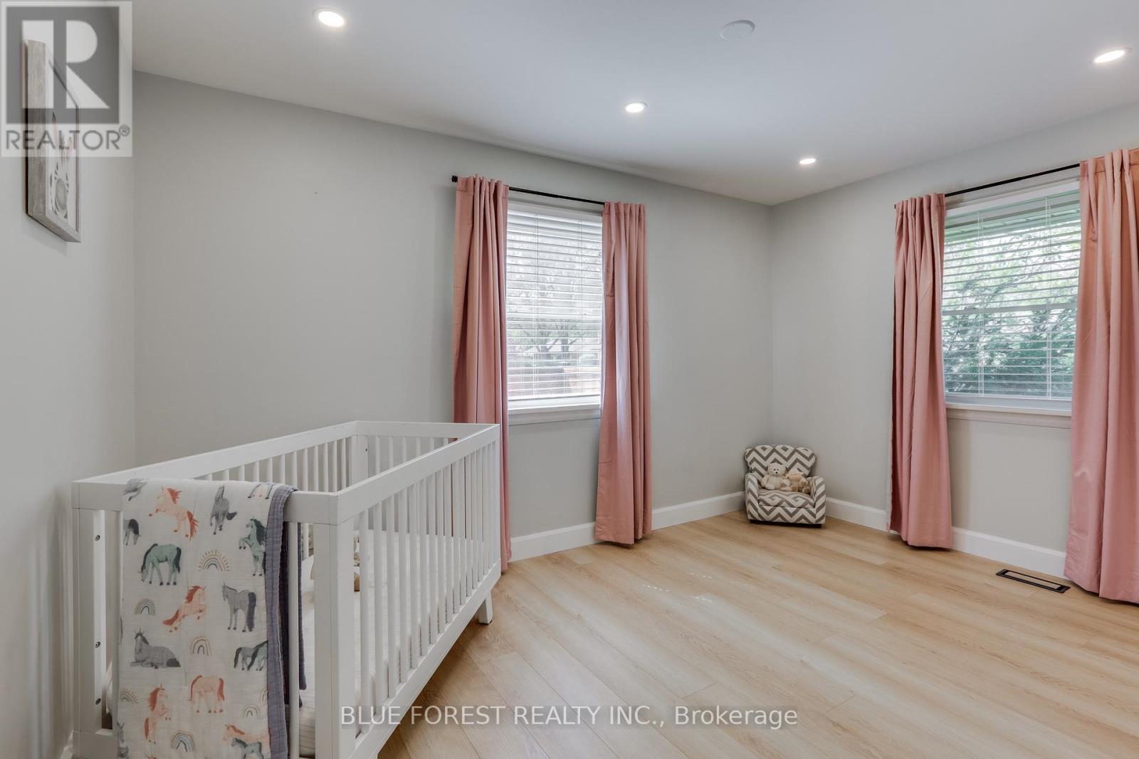 42 Regency Road, London North, Ontario  N6H 4A8 - Photo 17 - X13078482