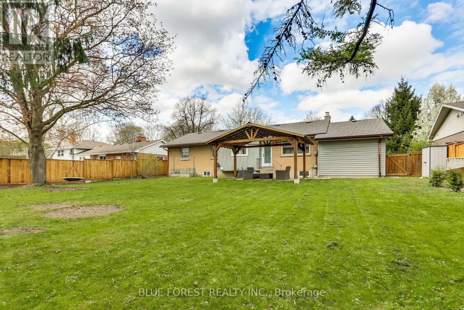 42 Regency Road, London North, Ontario  N6H 4A8 - Photo 32 - X13078482
