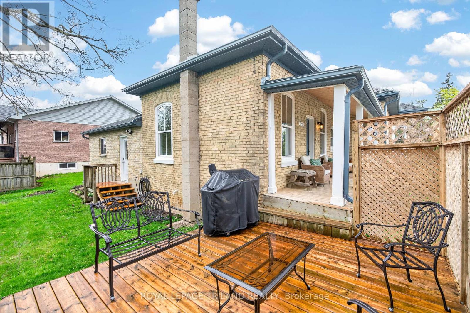 492 Victoria Street, Warwick, Ontario  N0M 2S0 - Photo 32 - X13078536