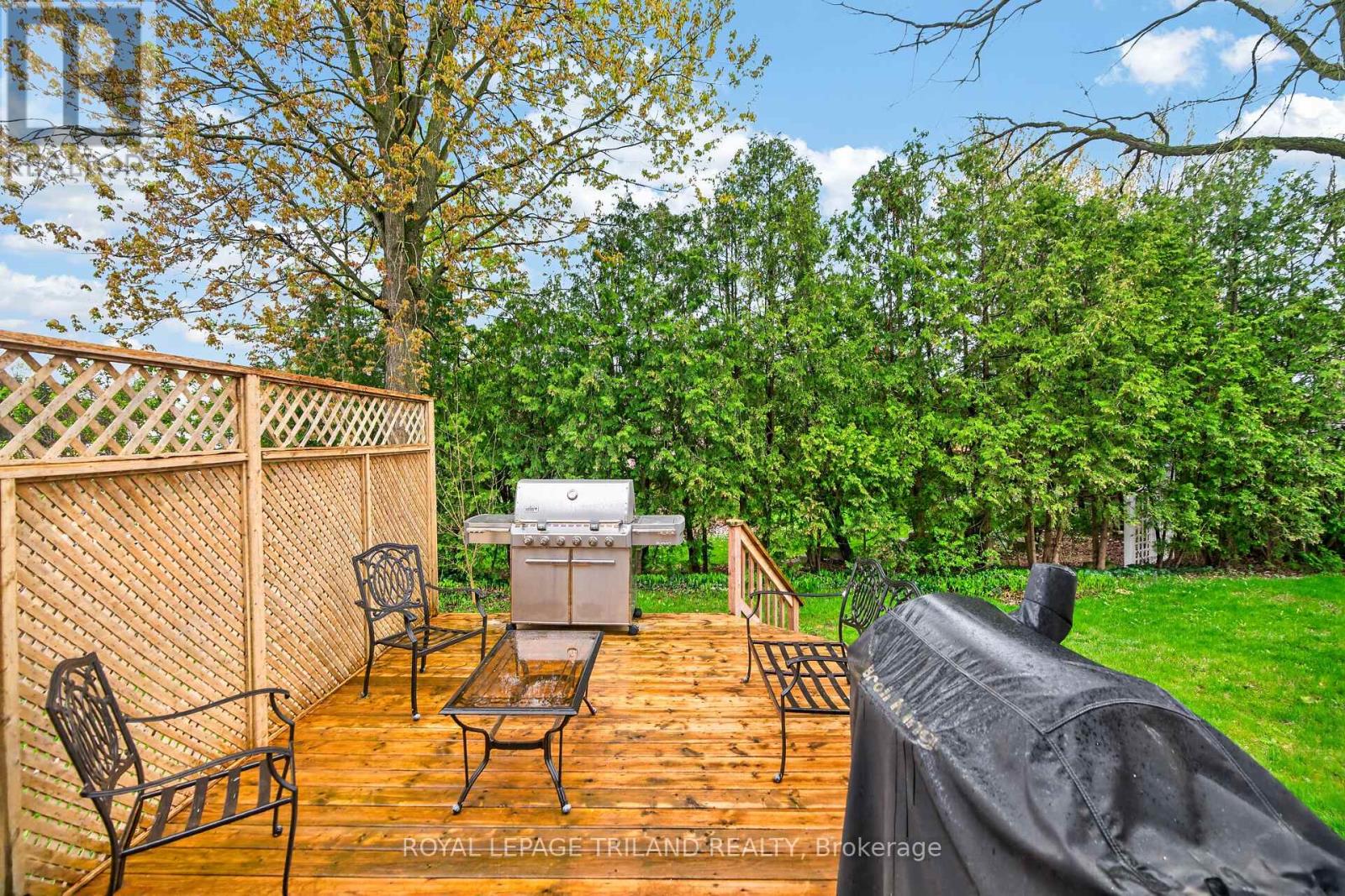 492 Victoria Street, Warwick, Ontario  N0M 2S0 - Photo 33 - X13078536