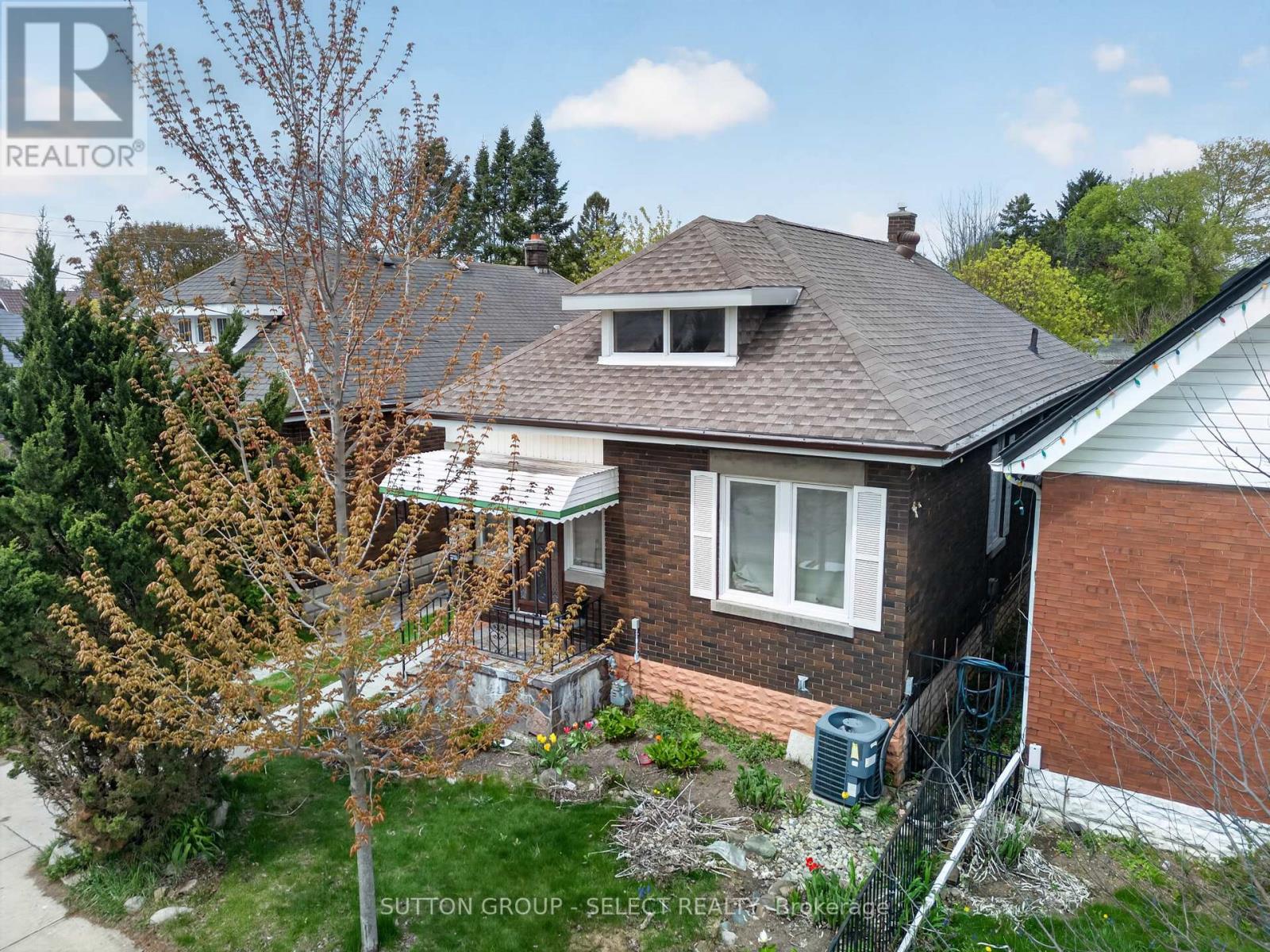 114 Vauxhall Street, London East, Ontario  N5Z 1B6 - Photo 1 - X13078668