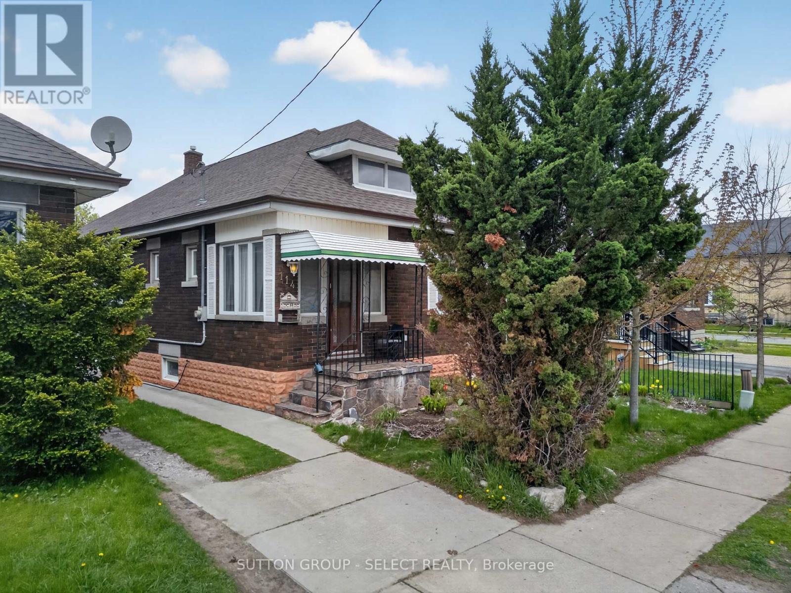 114 Vauxhall Street, London East, Ontario  N5Z 1B6 - Photo 2 - X13078668