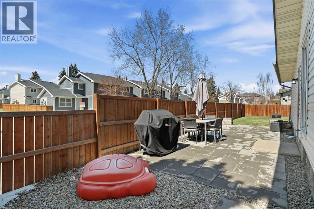 72 Woodview Court Sw, Calgary, Alberta  T2W 4X4 - Photo 22 - A2306271
