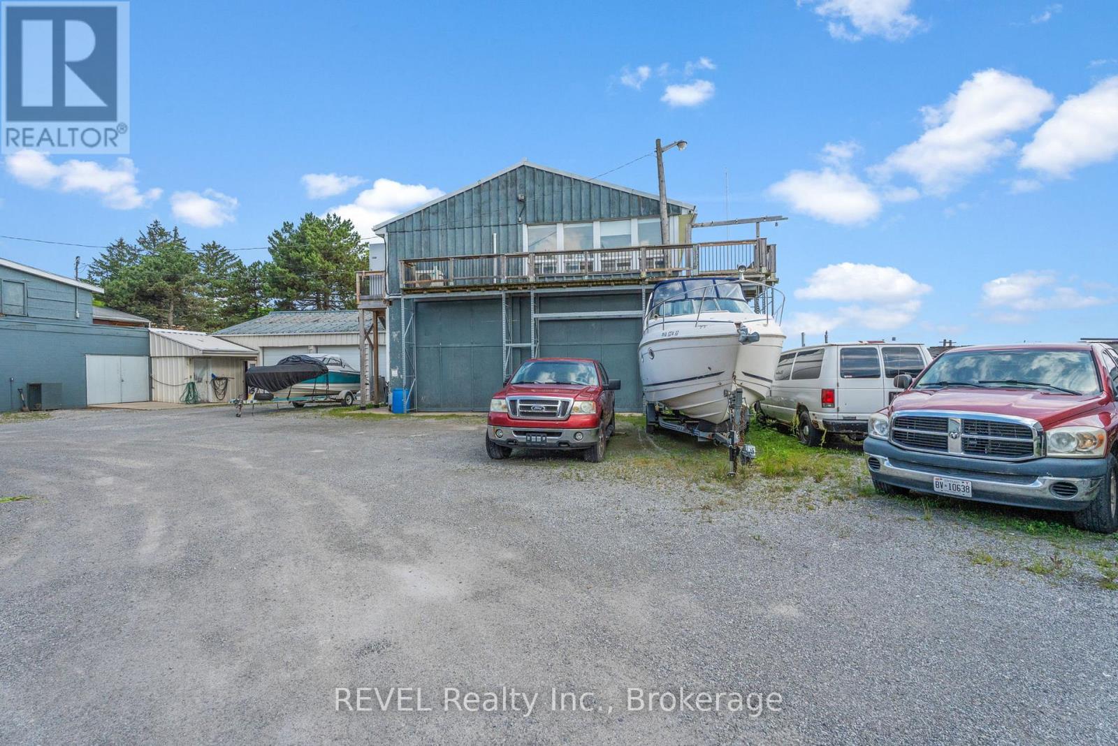 162 Niagara Boulevard, Fort Erie, Ontario  L2A 3G3 - Photo 13 - X12492218