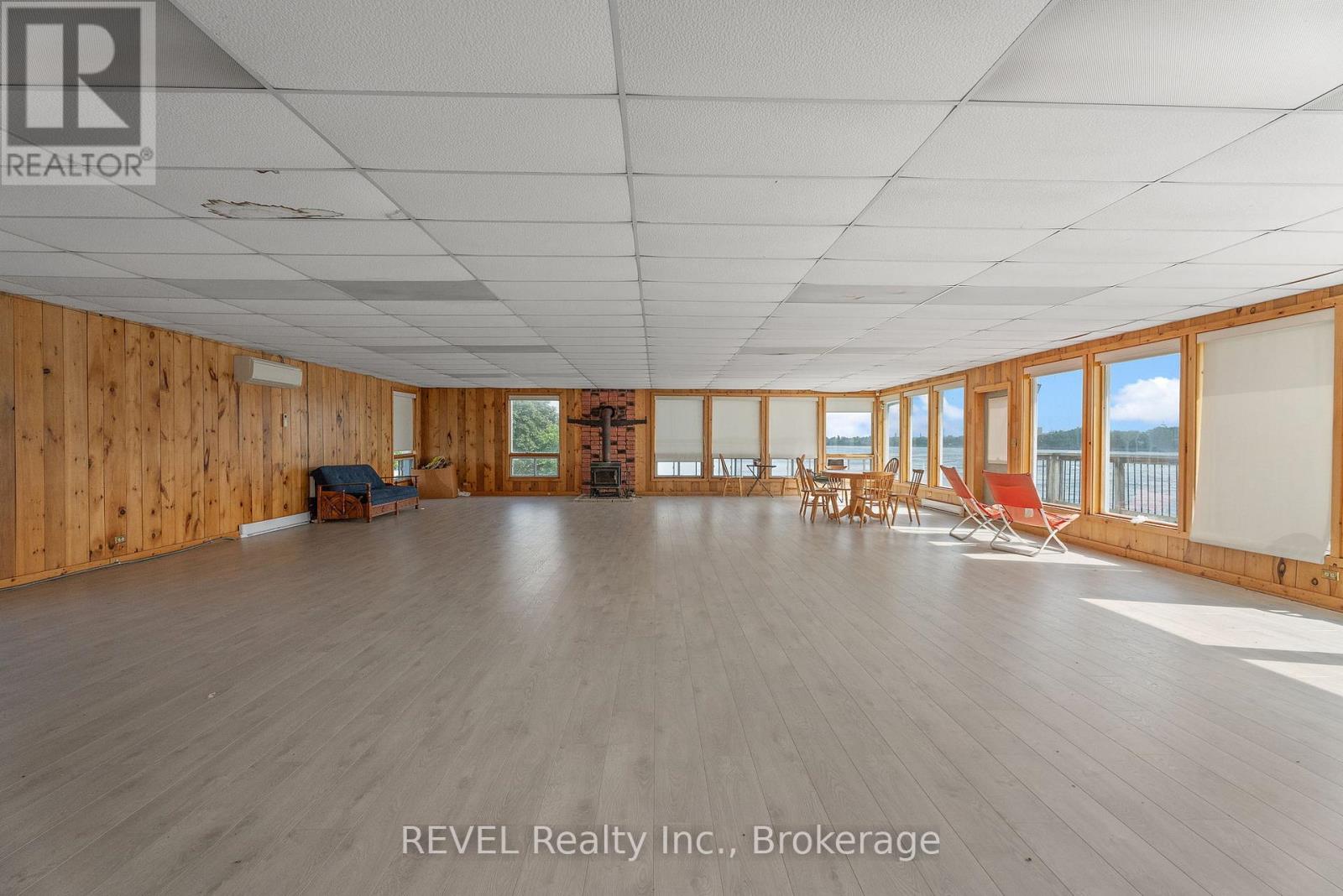 Unit 1 - 162 Niagara Boulevard, Fort Erie, Ontario  L2A 3G3 - Photo 6 - X12492216