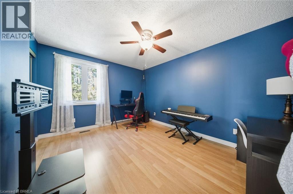 25 Hammond Road, Brantford, Ontario  N3T 5L4 - Photo 18 - 40826716