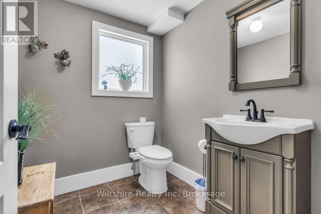 32 Devon Court, Tillsonburg, Ontario  N4G 4K6 - Photo 14 - X13078648