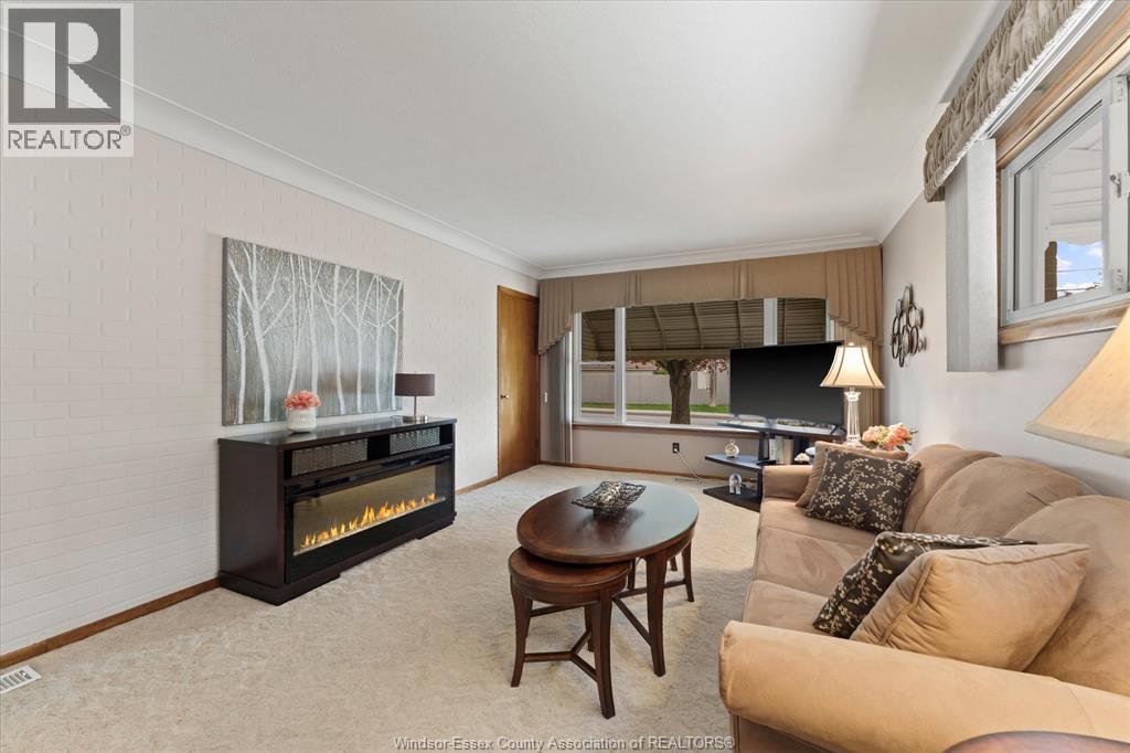 3574 Connaught Avenue, Windsor, Ontario  N9C 2B9 - Photo 11 - 26009972