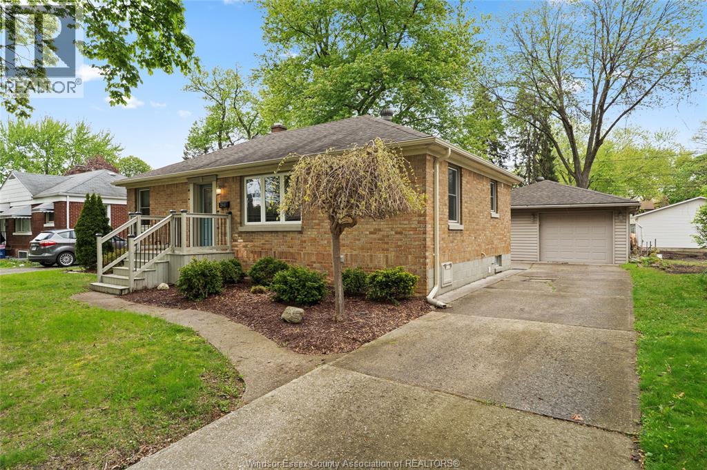 2940 Randolph Avenue, Windsor, Ontario  N8E 3E2 - Photo 3 - 26009949