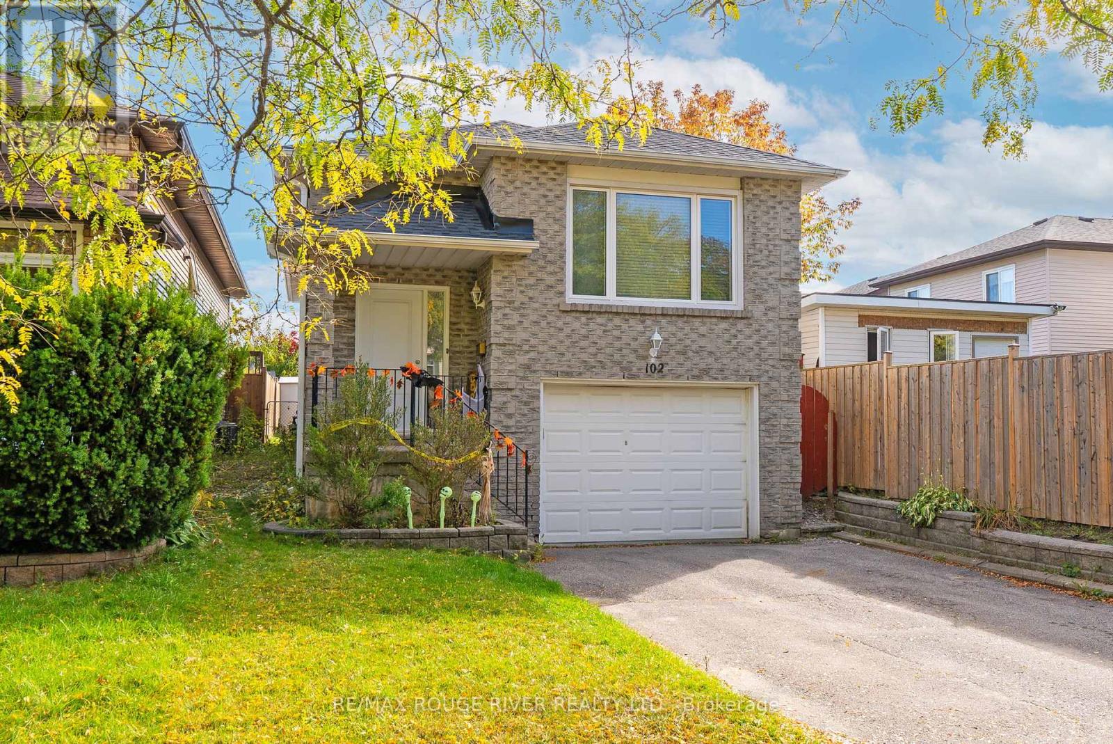 Main Floor - 102 Turnberry Crescent, Clarington, Ontario  L1E 1A8 - Photo 3 - E13078366