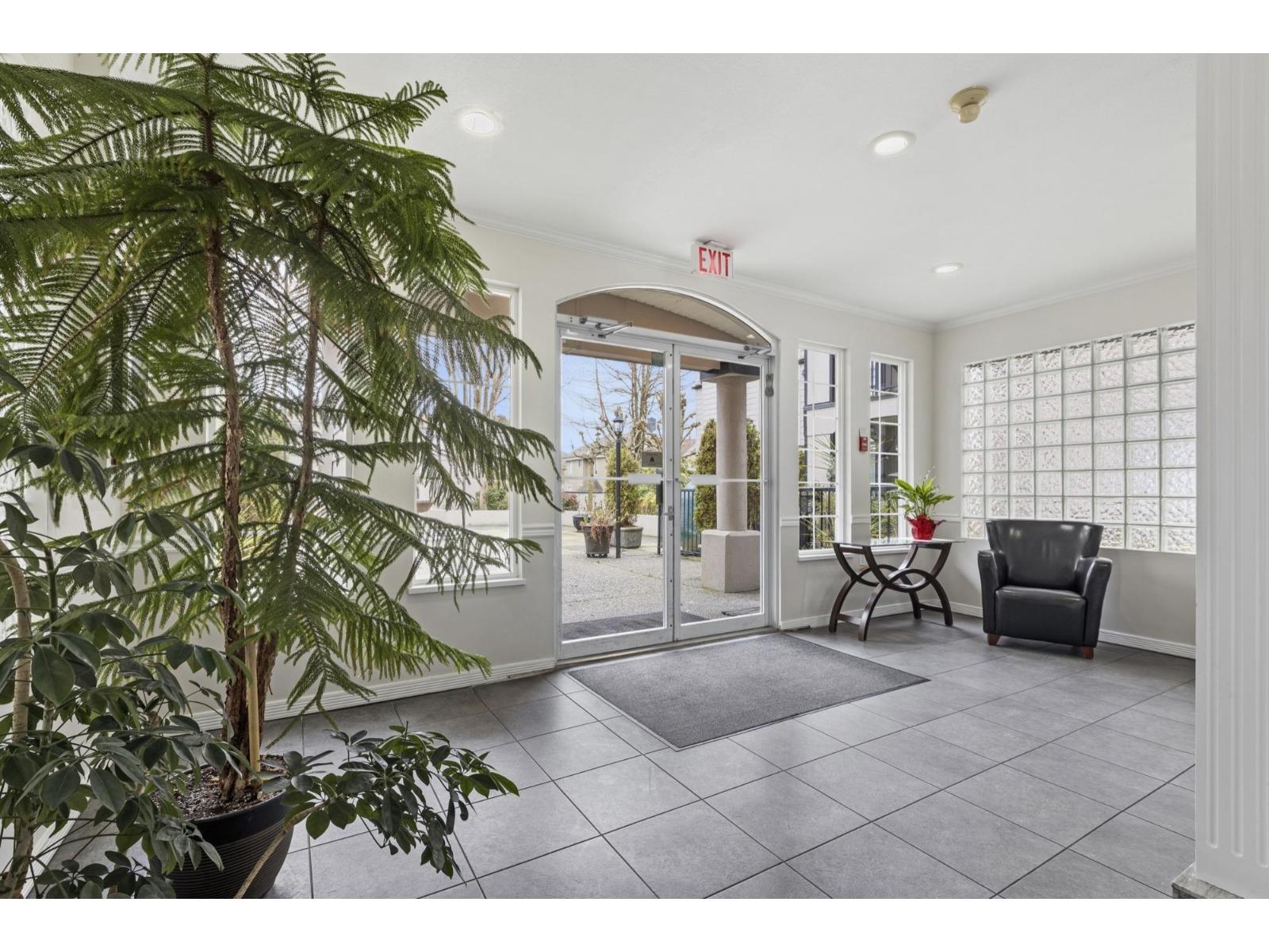 204 1533 Best Street, White Rock, British Columbia  V4B 4E9 - Photo 25 - R3118447