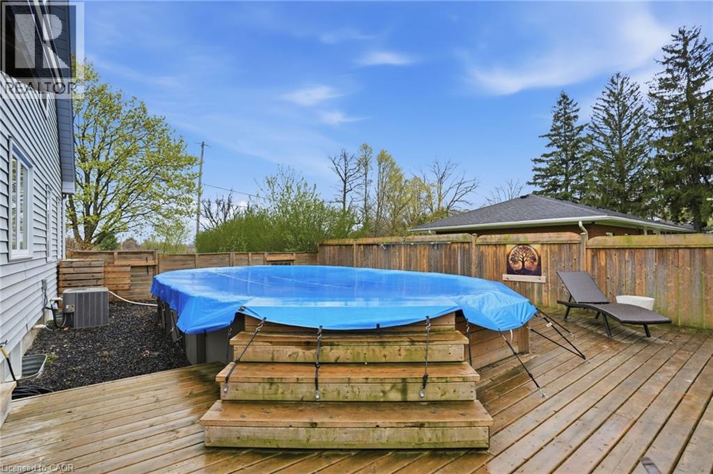 27 Blossom Avenue, Brantford, Ontario  N3T 5L9 - Photo 42 - 40825819