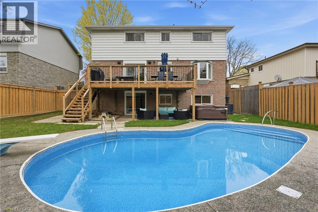 2401 Sinclair Circle, Burlington, Ontario  L7P 3C2 - Photo 39 - 40825978