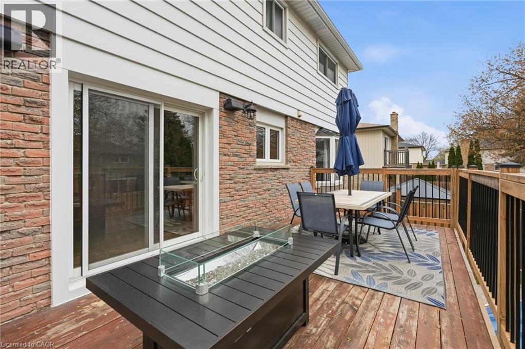 2401 Sinclair Circle, Burlington, Ontario  L7P 3C2 - Photo 40 - 40825978