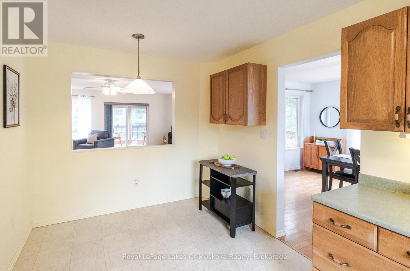 19 Glencairn Crescent, Huntsville, Ontario  P1H 2J4 - Photo 14 - X13078486