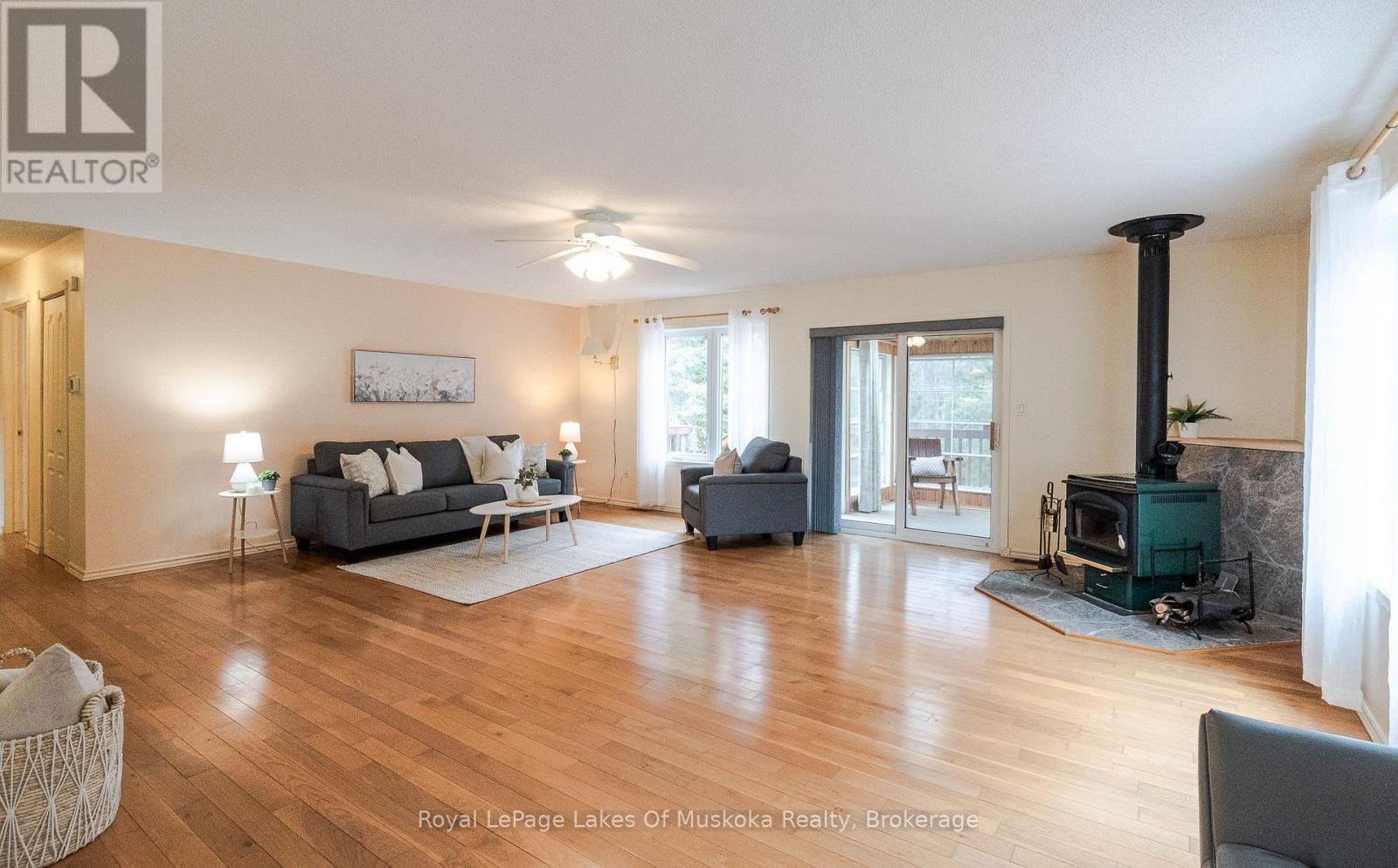 19 Glencairn Crescent, Huntsville, Ontario  P1H 2J4 - Photo 16 - X13078486
