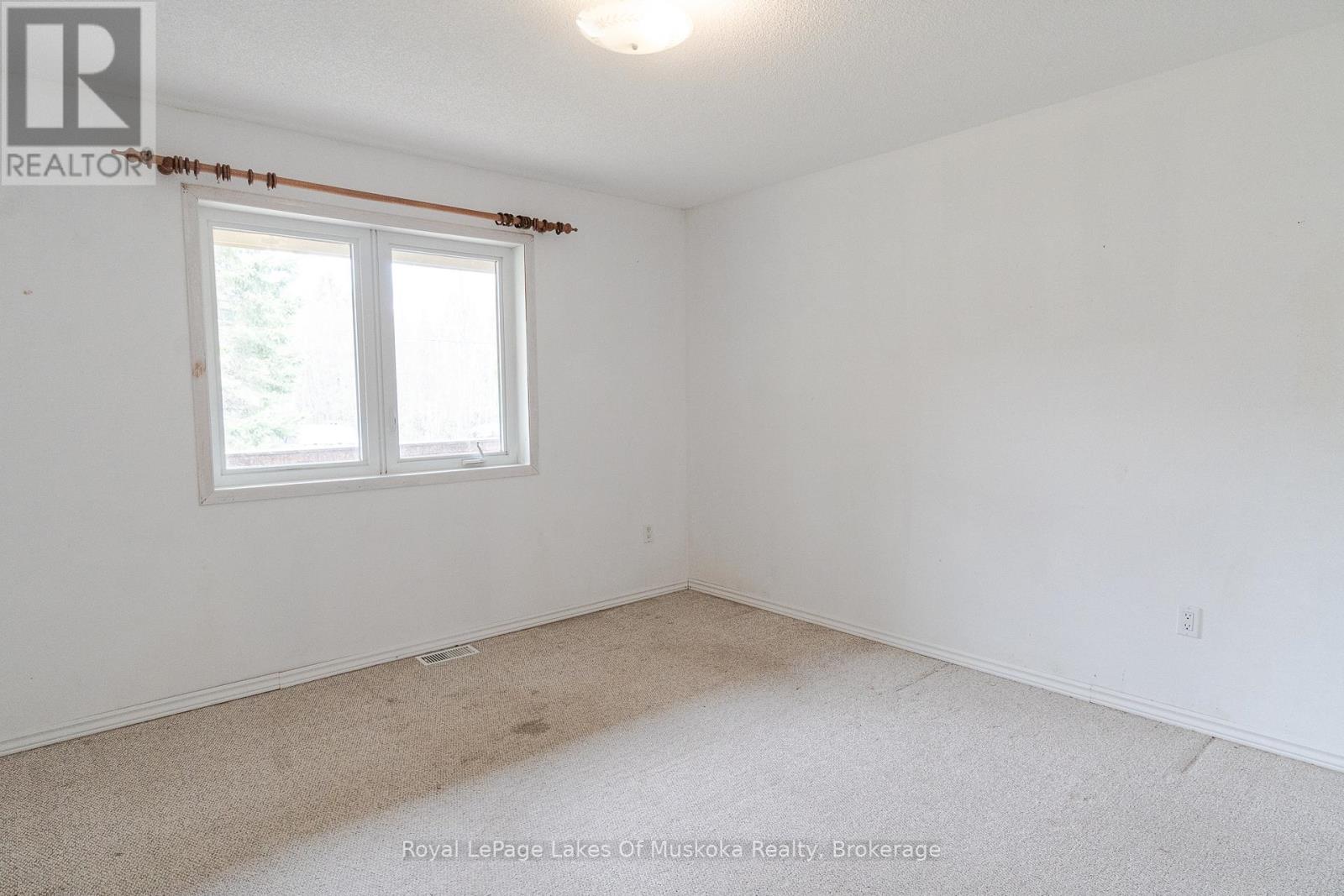 19 Glencairn Crescent, Huntsville, Ontario  P1H 2J4 - Photo 27 - X13078486