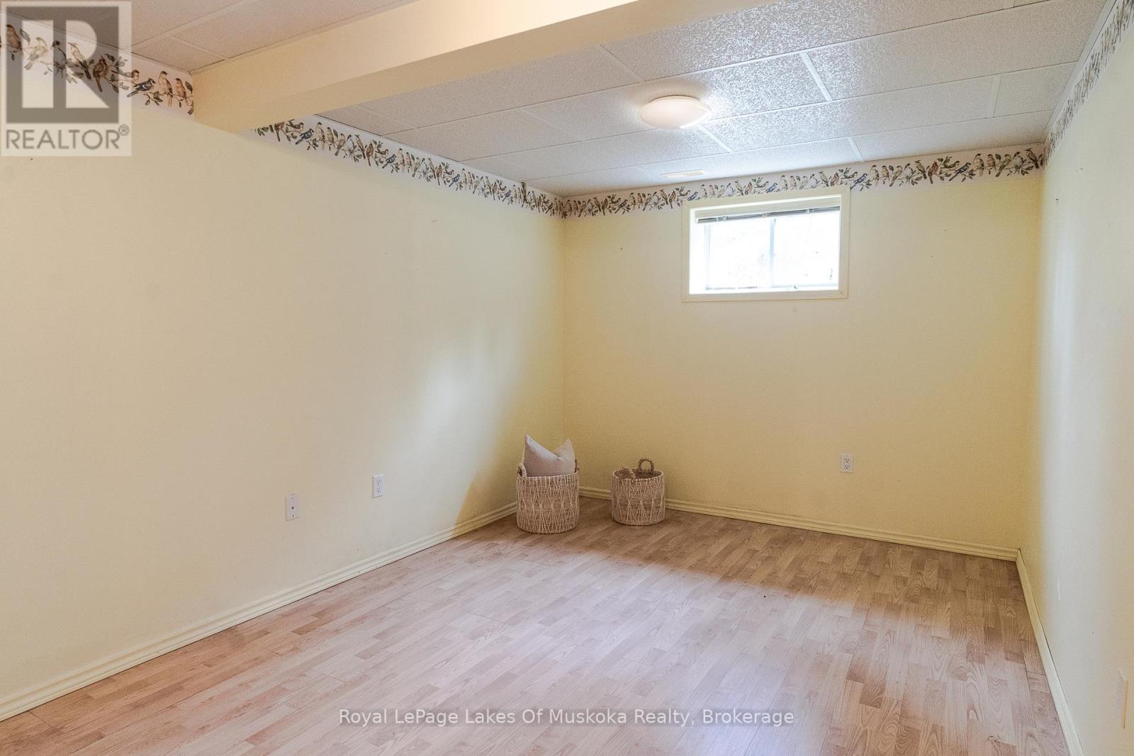 19 Glencairn Crescent, Huntsville, Ontario  P1H 2J4 - Photo 31 - X13078486