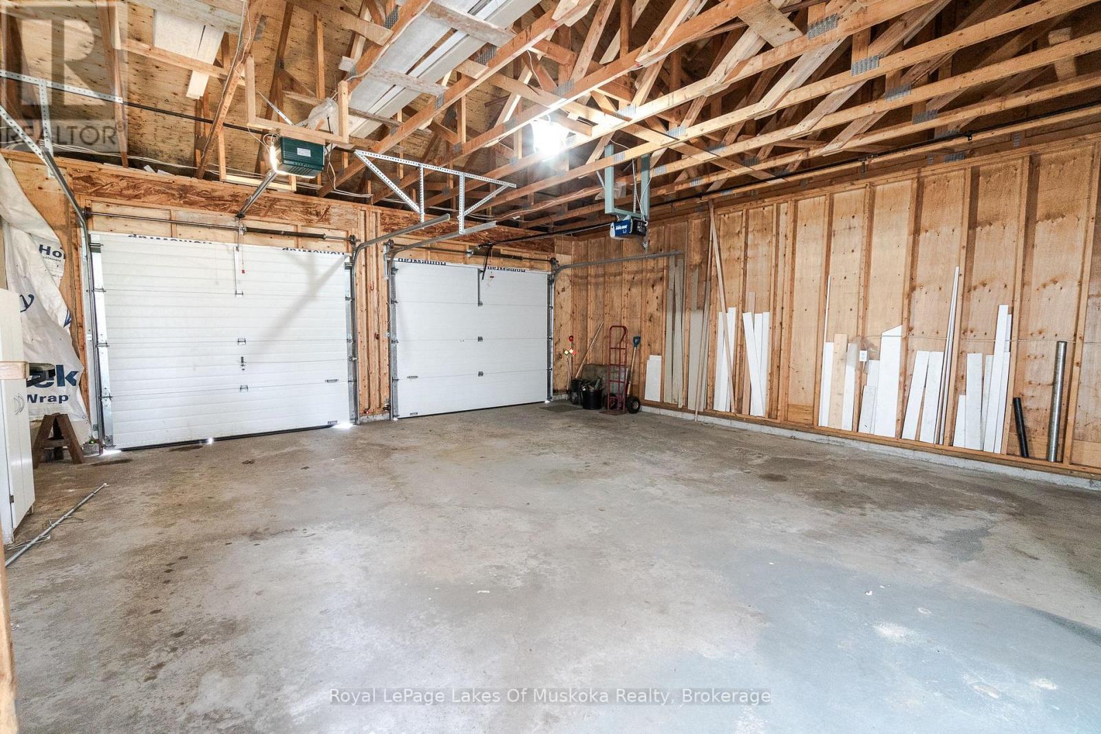 19 Glencairn Crescent, Huntsville, Ontario  P1H 2J4 - Photo 38 - X13078486