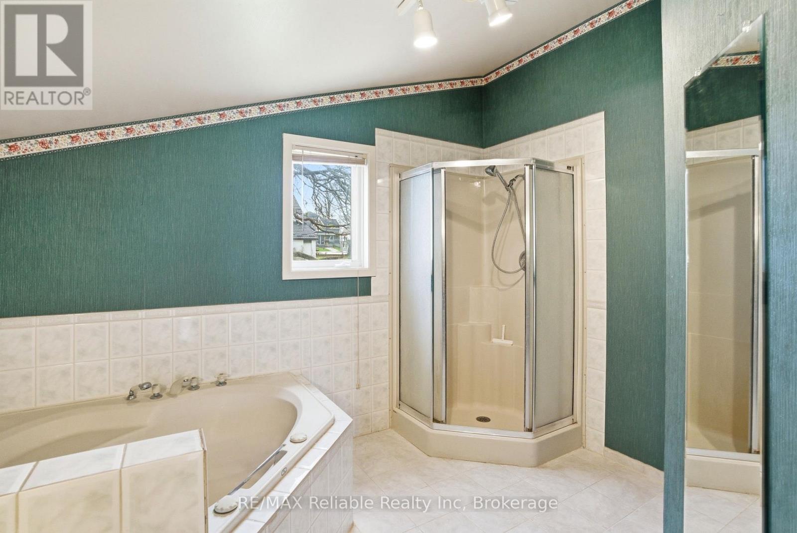 63 Water Street, Huron East, Ontario  N0K 1W0 - Photo 17 - X13078586