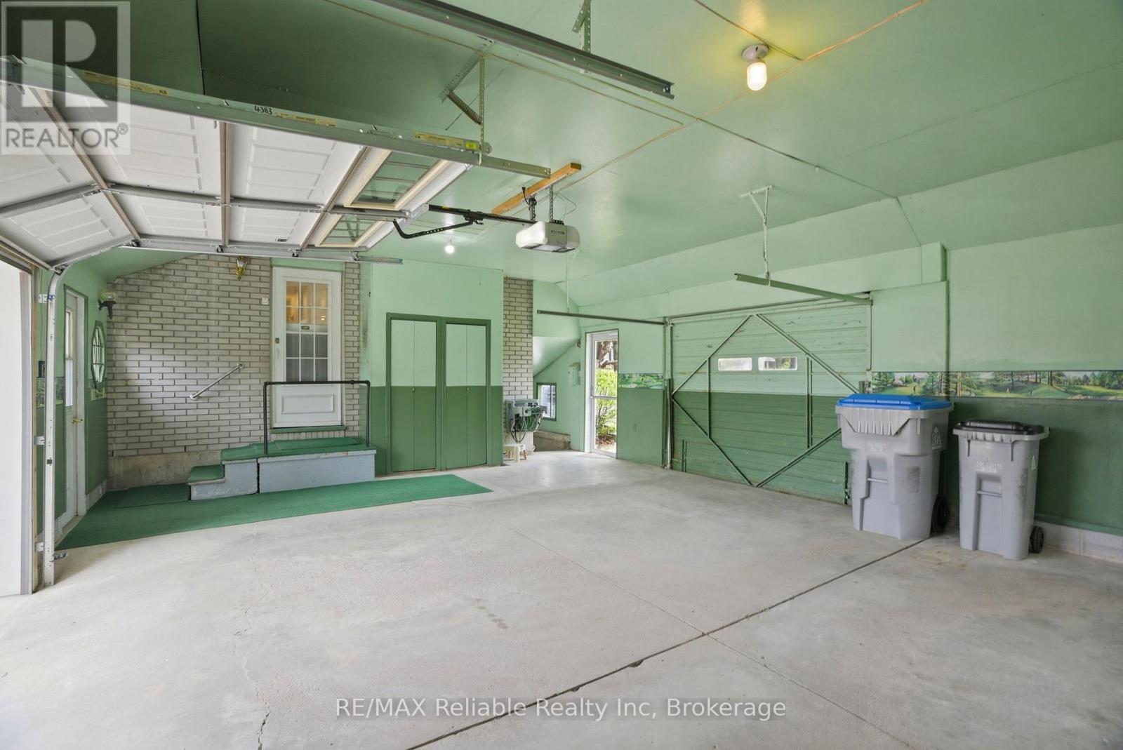 63 Water Street, Huron East, Ontario  N0K 1W0 - Photo 37 - X13078586