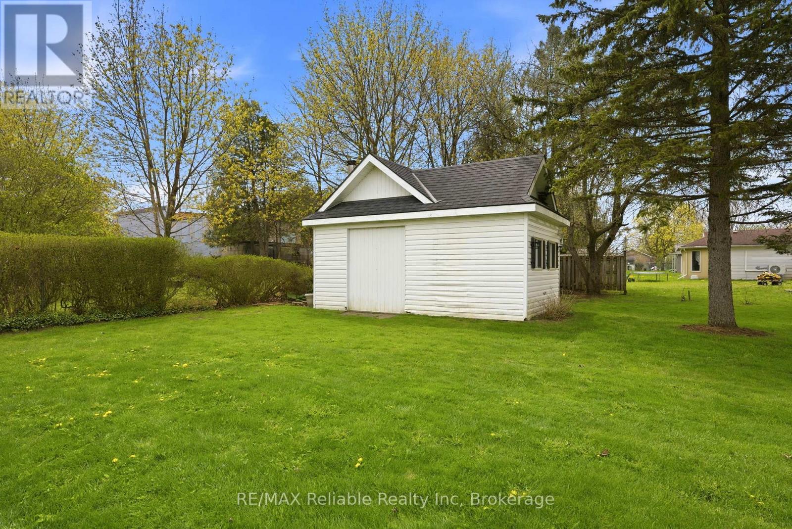 63 Water Street, Huron East, Ontario  N0K 1W0 - Photo 40 - X13078586