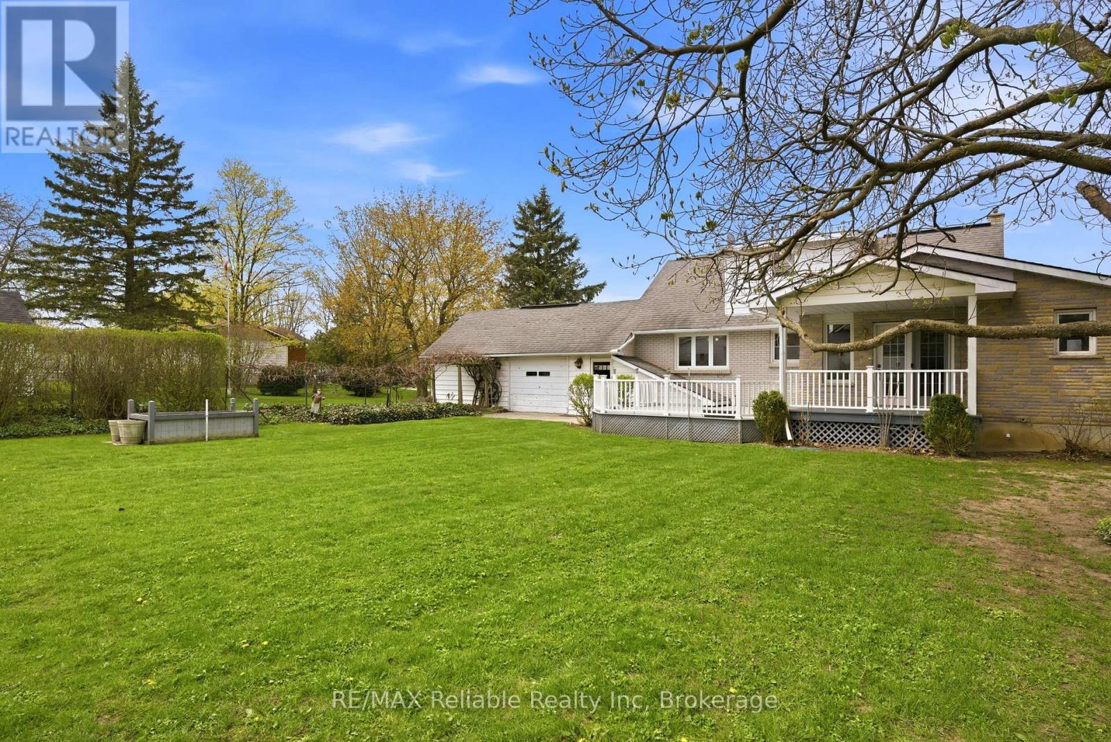63 Water Street, Huron East, Ontario  N0K 1W0 - Photo 47 - X13078586