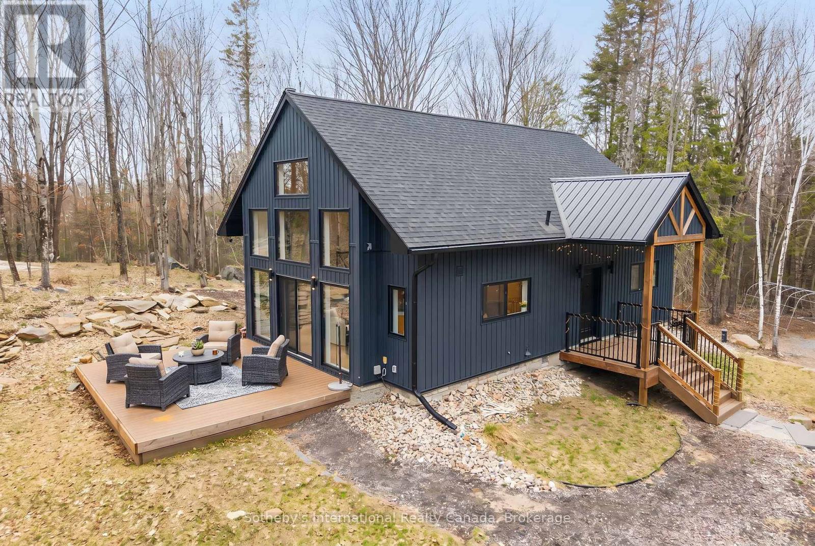 1315 NORTH DRIVE, Dysart et al, Ontario