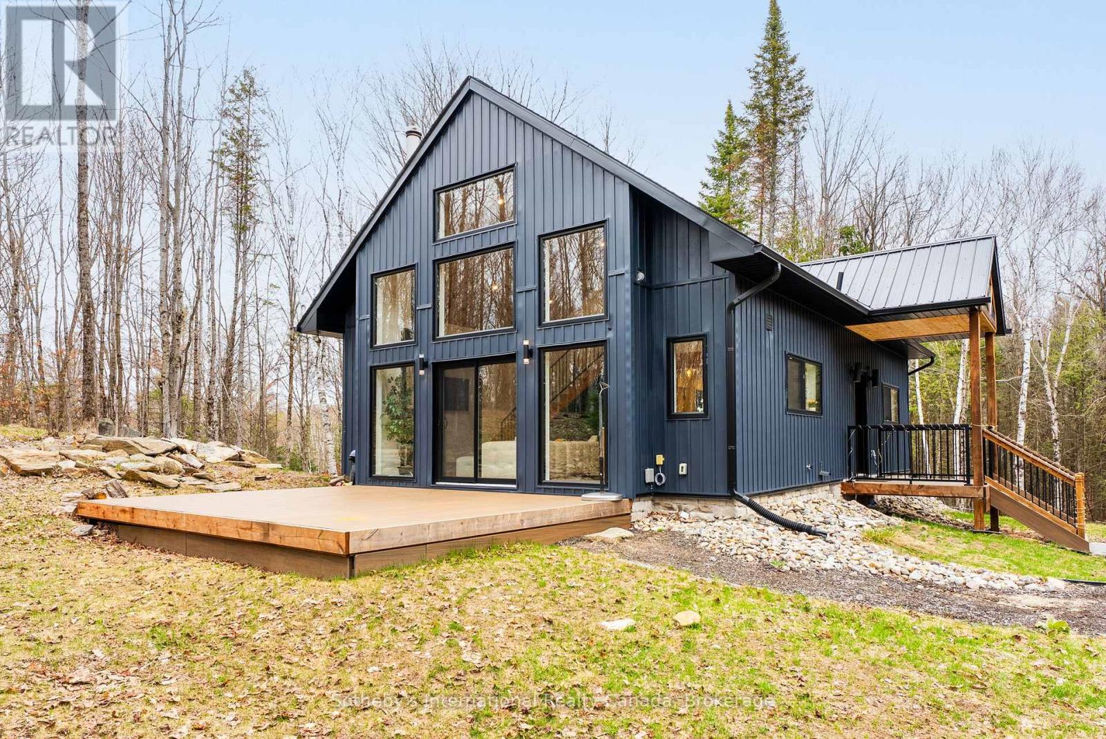 1315 North Drive, Dysart Et Al, Ontario  K0M 1S0 - Photo 3 - X13078690