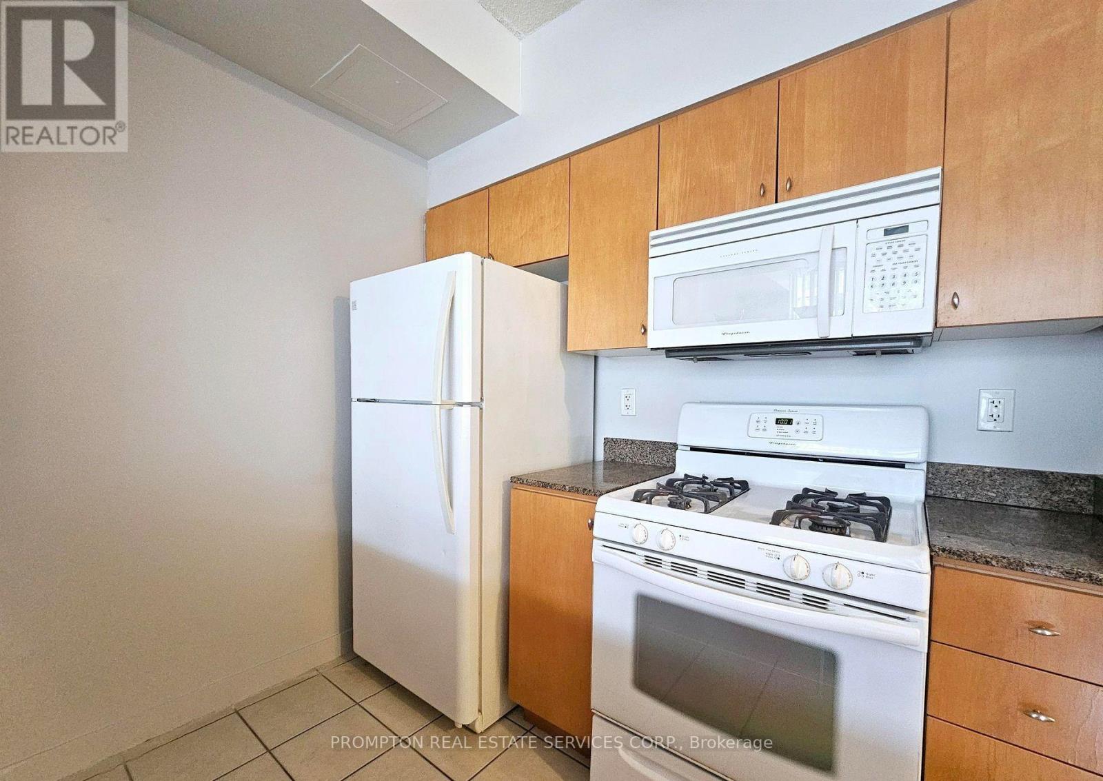 709 - 9 Spadina Avenue, Toronto, Ontario  M5V 3V5 - Photo 3 - C13078406