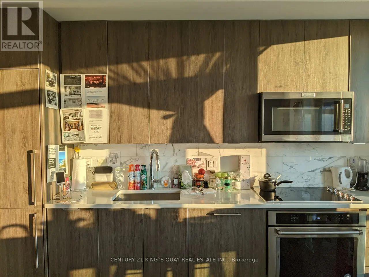 1803 - 38 Iannuzzi Street, Toronto, Ontario  M5V 0S2 - Photo 3 - C13078408