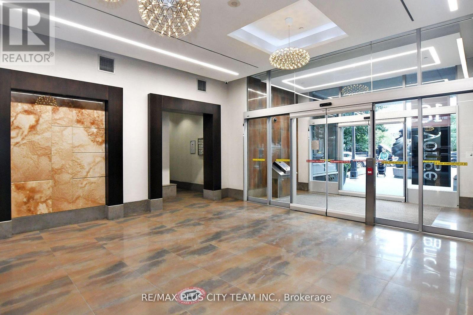 2013 - 18 Yonge Street, Toronto, Ontario  M5E 1Z8 - Photo 36 - C13078454