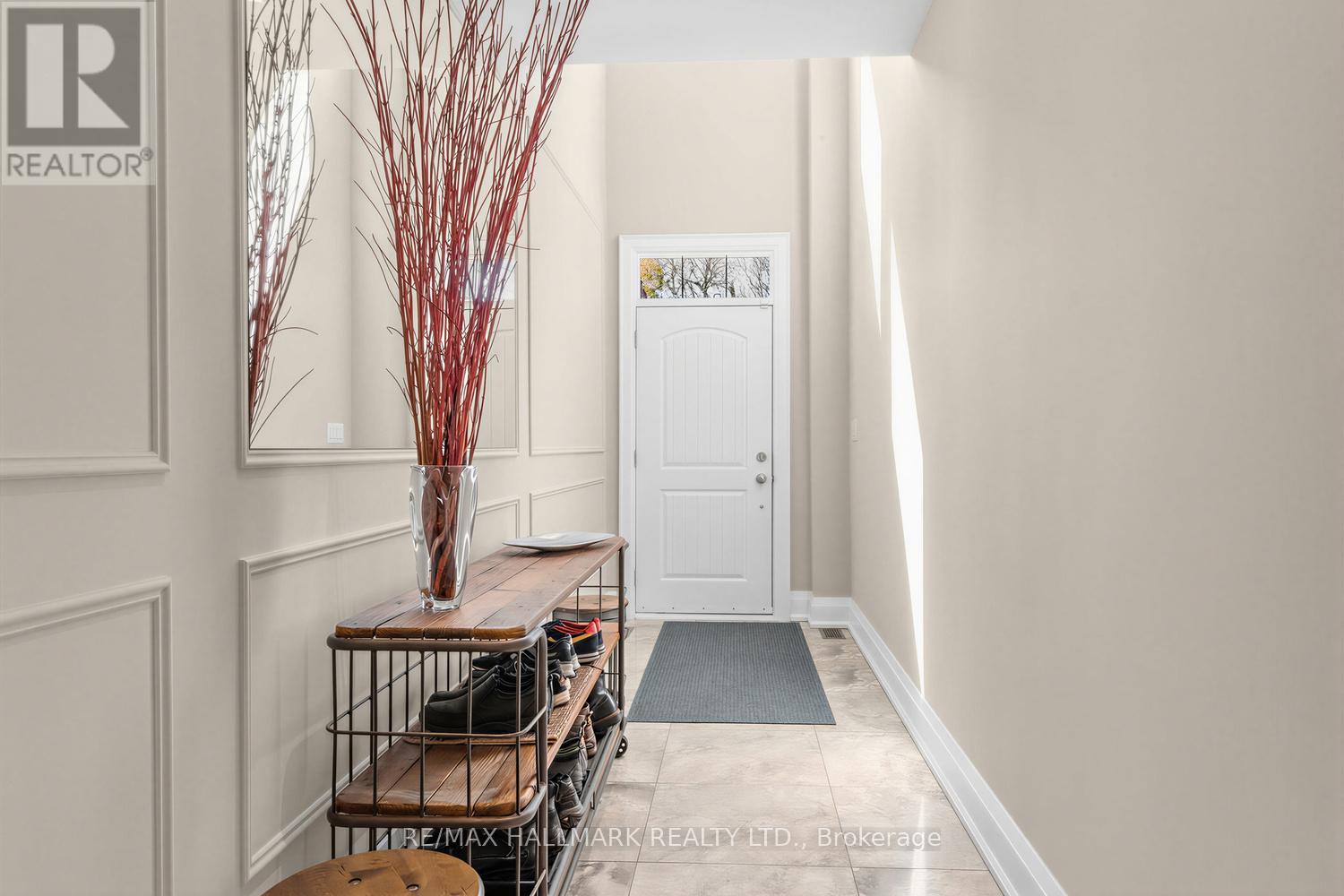 192 Erskine Avenue, Toronto, Ontario  M4P 1Z4 - Photo 2 - C13078538