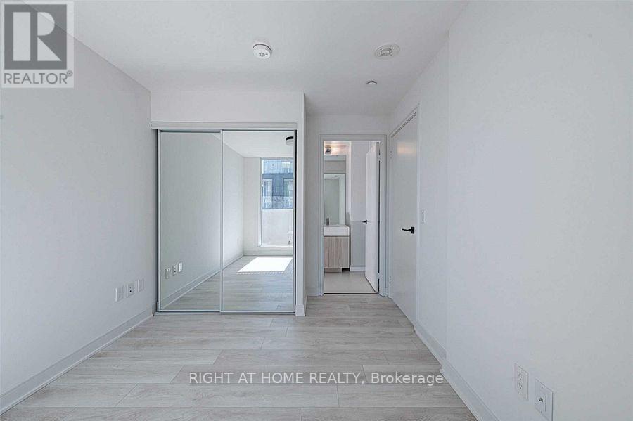 910 - 60 Tannery Road, Toronto, Ontario  M5A 0S8 - Photo 9 - C13078614
