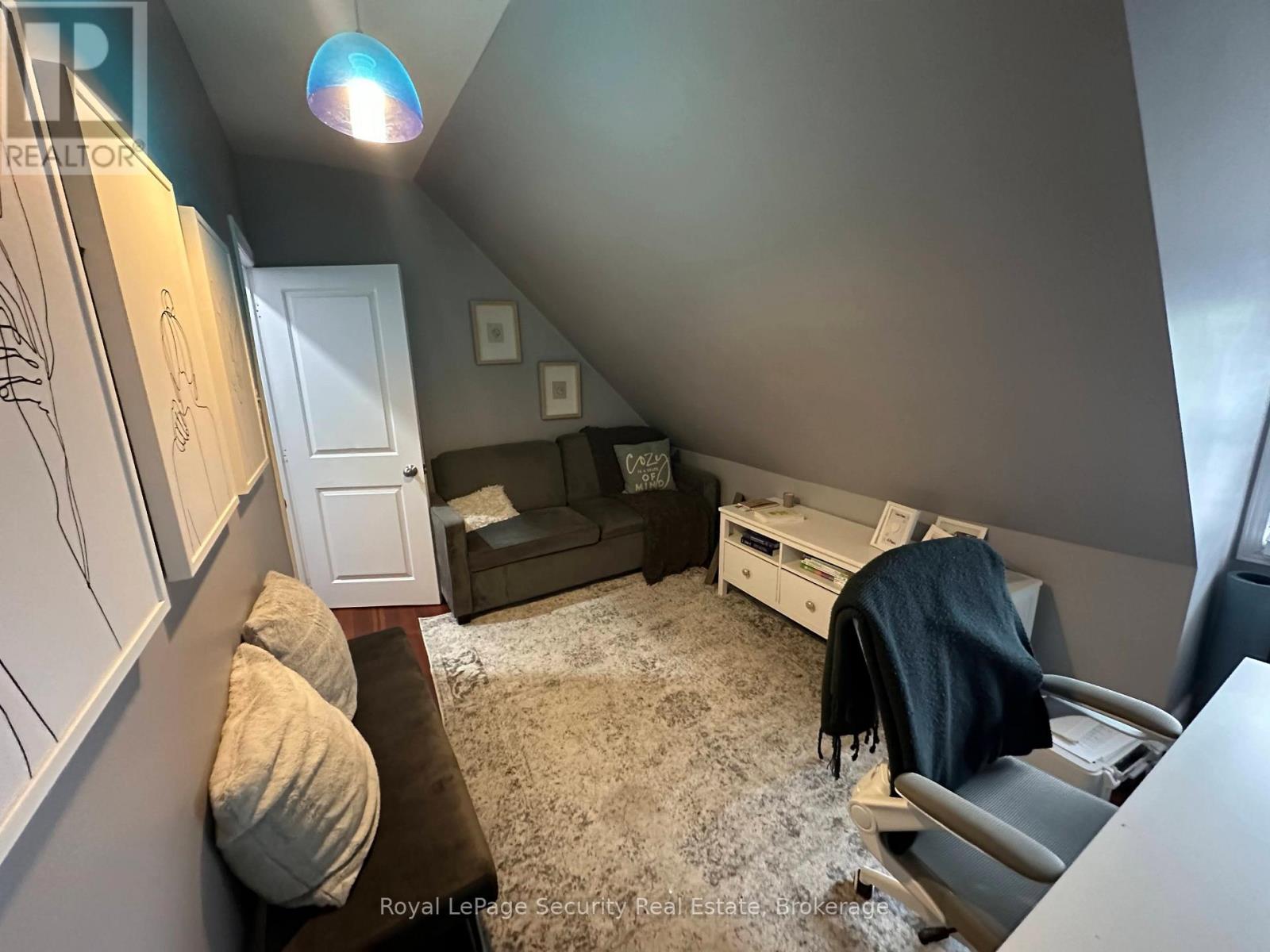 2nd & 3rd Floor - 380 Crawford Street, Toronto, Ontario  M6J 2V9 - Photo 12 - C13078702