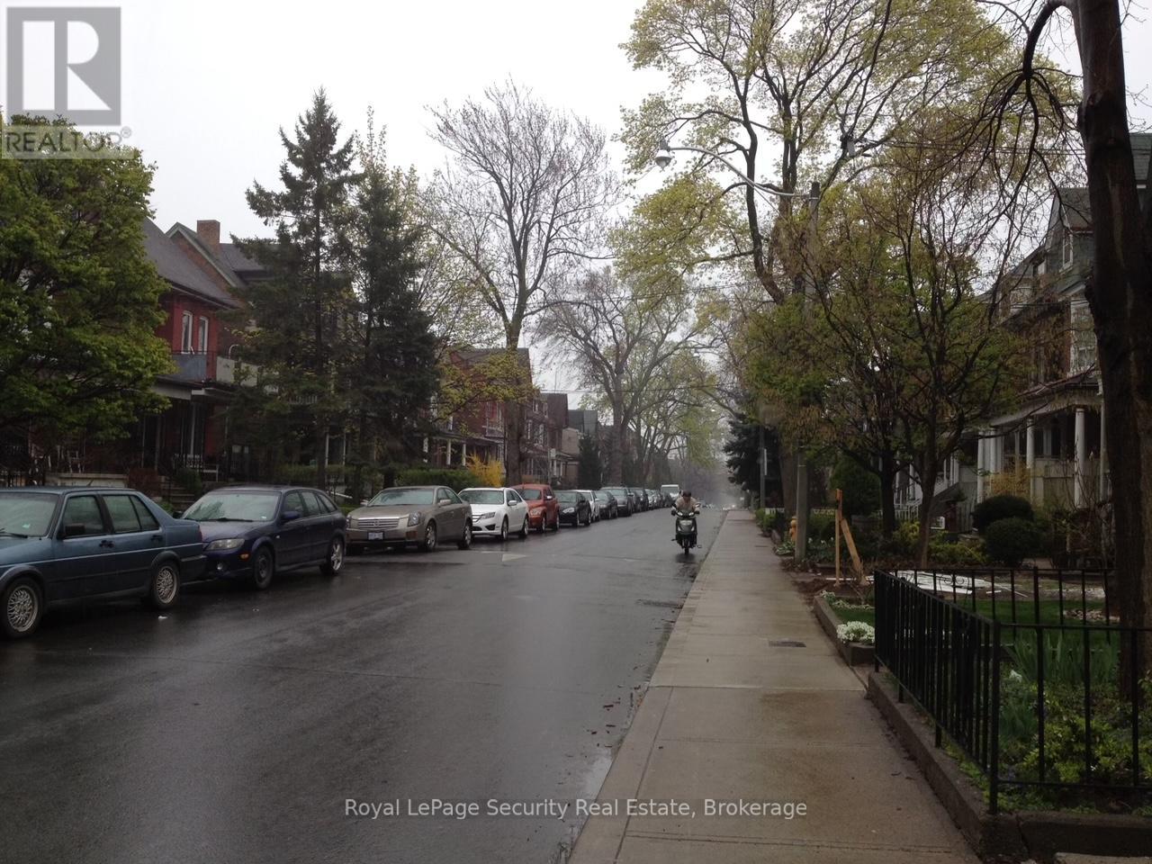 2nd & 3rd Floor - 380 Crawford Street, Toronto, Ontario  M6J 2V9 - Photo 19 - C13078702