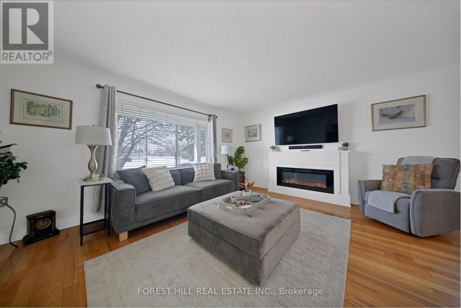 34 Edge Park Avenue, Toronto, Ontario  M1L 2E6 - Photo 5 - E13078330