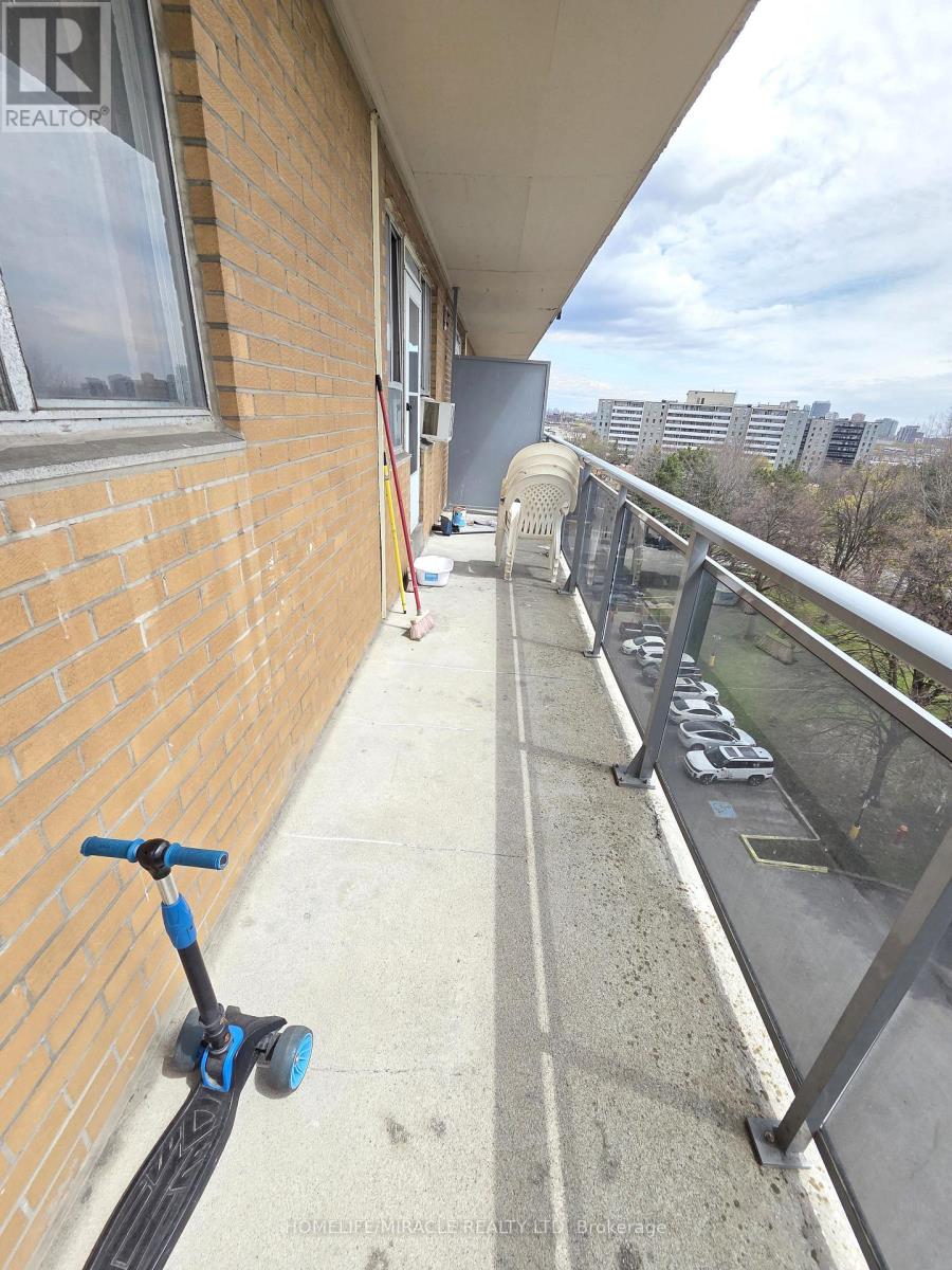 707 - 100 Dundalk Drive, Toronto, Ontario  M1P 4V2 - Photo 6 - E13078378