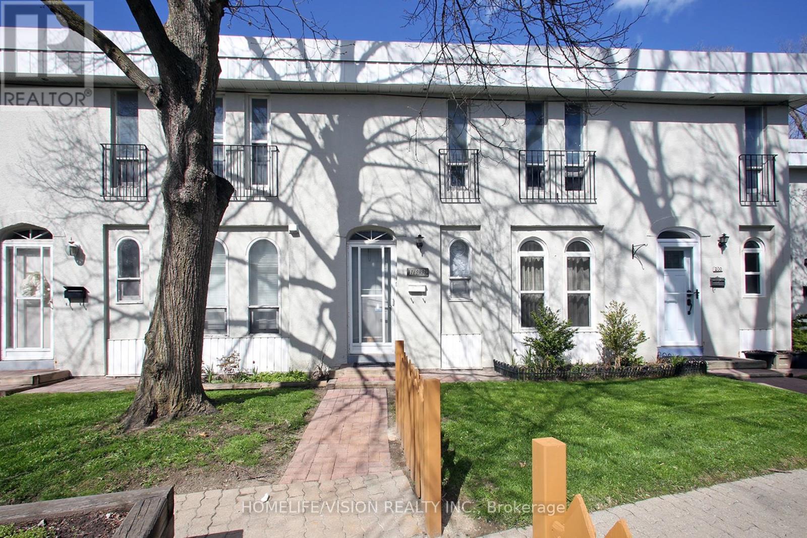 199 - 70 Cass Avenue, Toronto, Ontario  M1T 3P9 - Photo 2 - E13078418