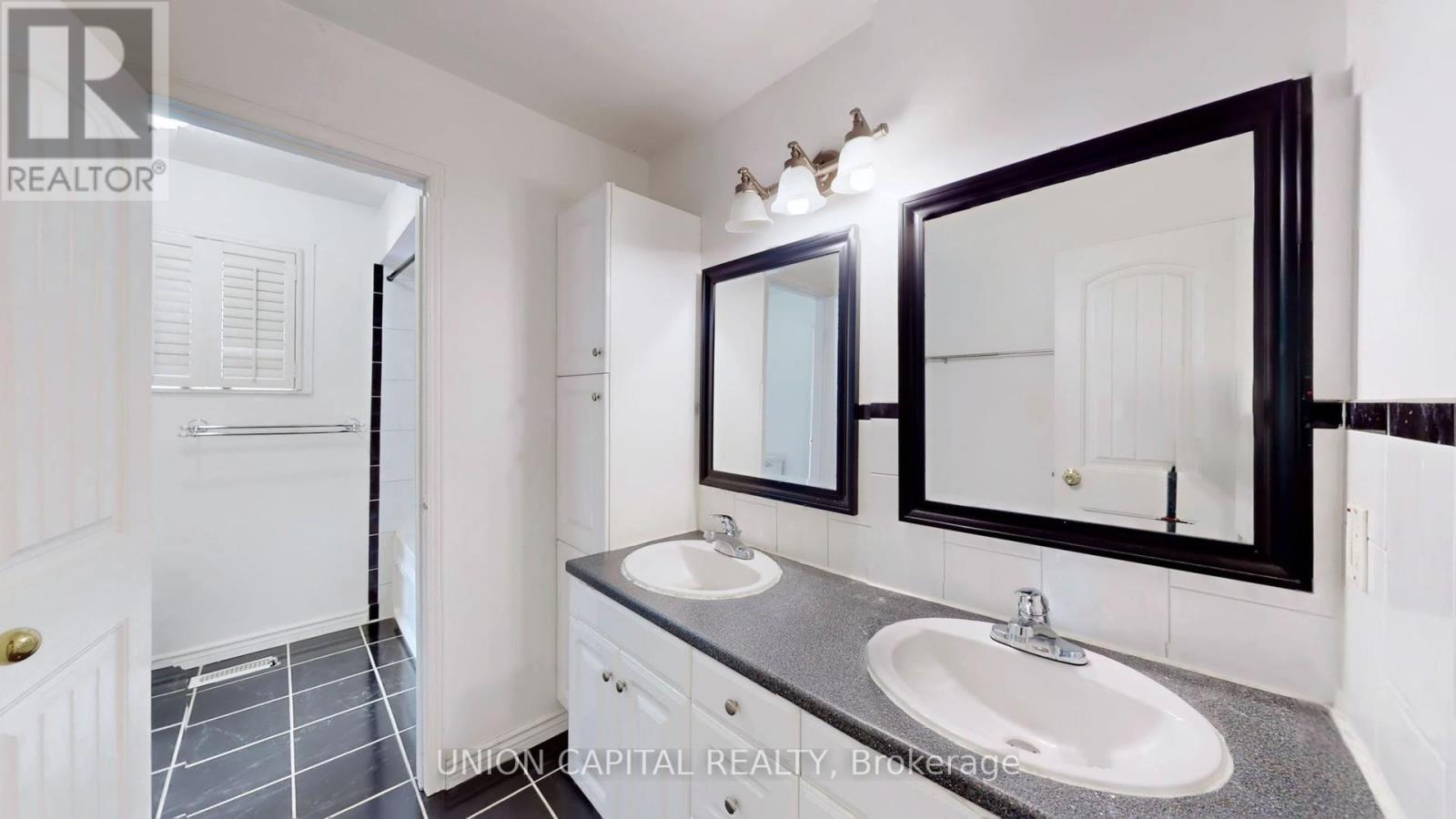 43 Fireside Drive, Toronto, Ontario  M1B 2C9 - Photo 11 - E13078504