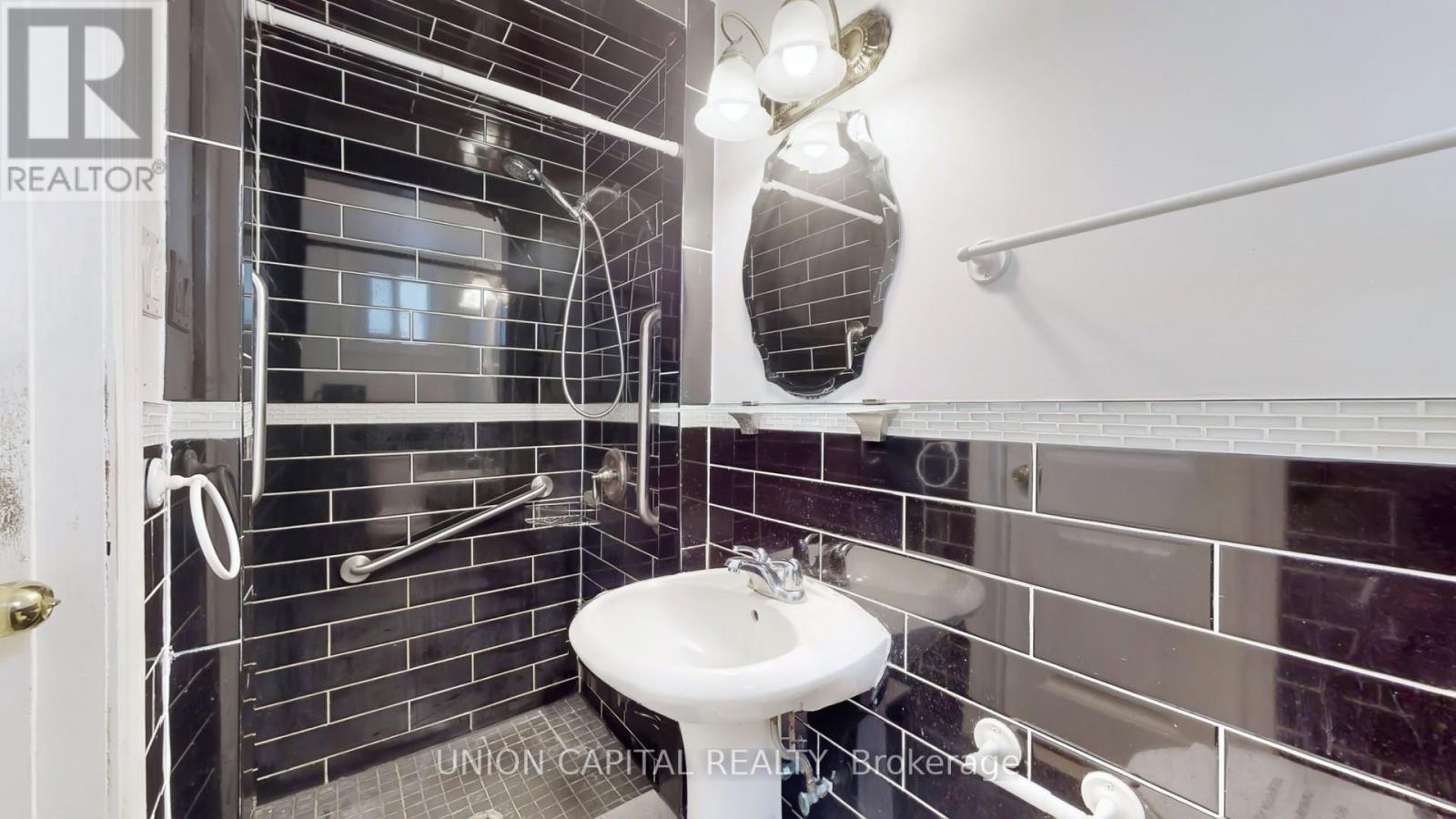 43 Fireside Drive, Toronto, Ontario  M1B 2C9 - Photo 21 - E13078504