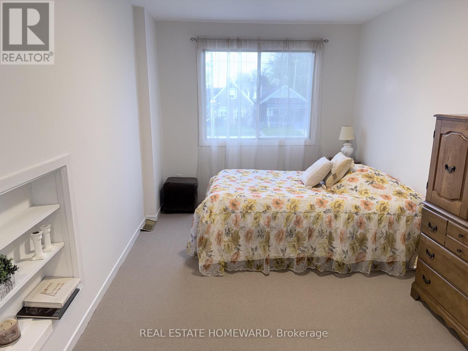 63 O'connor Drive, Toronto, Ontario  M4K 2K3 - Photo 12 - E13078622