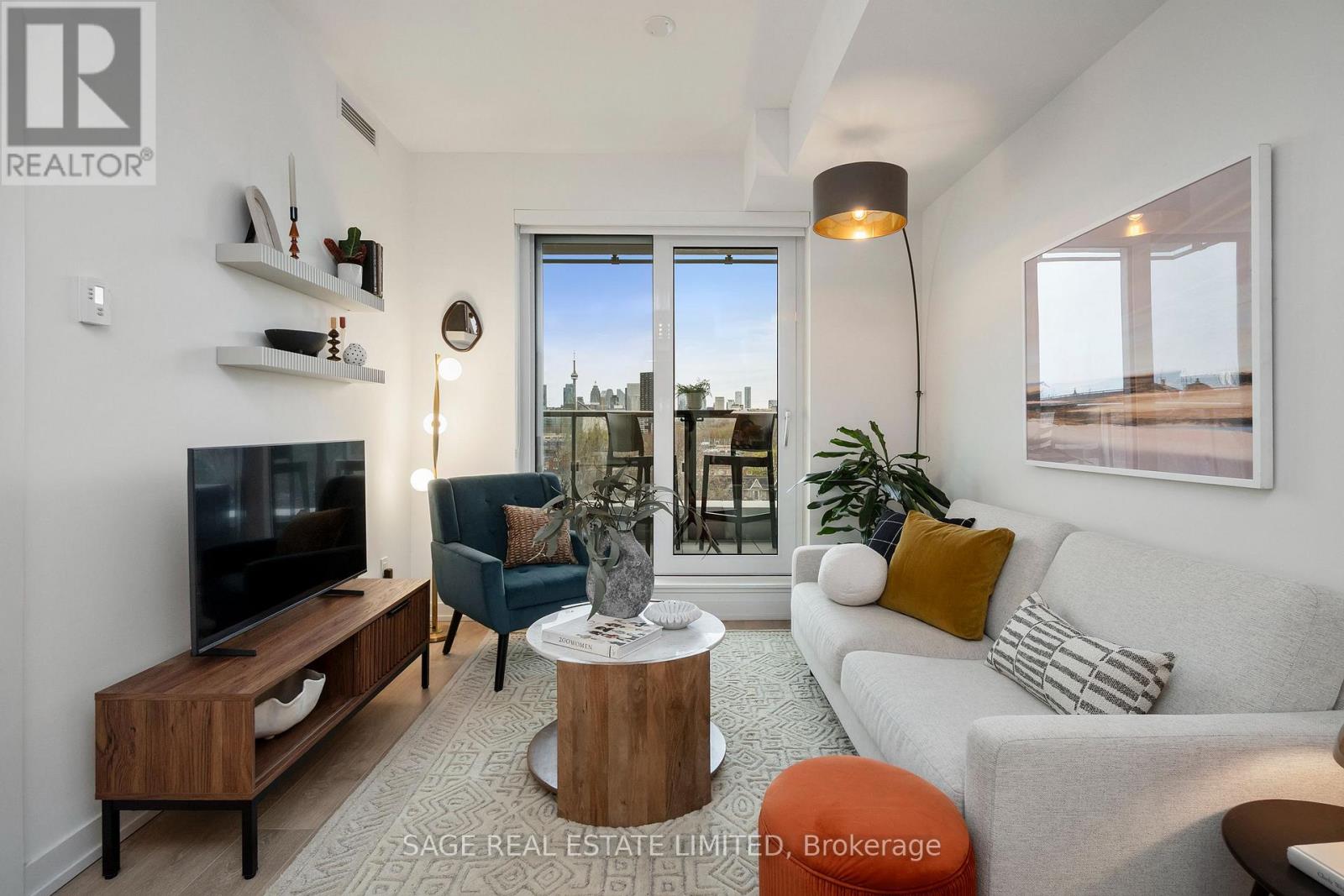 606 - 150 LOGAN AVENUE, Toronto, Ontario