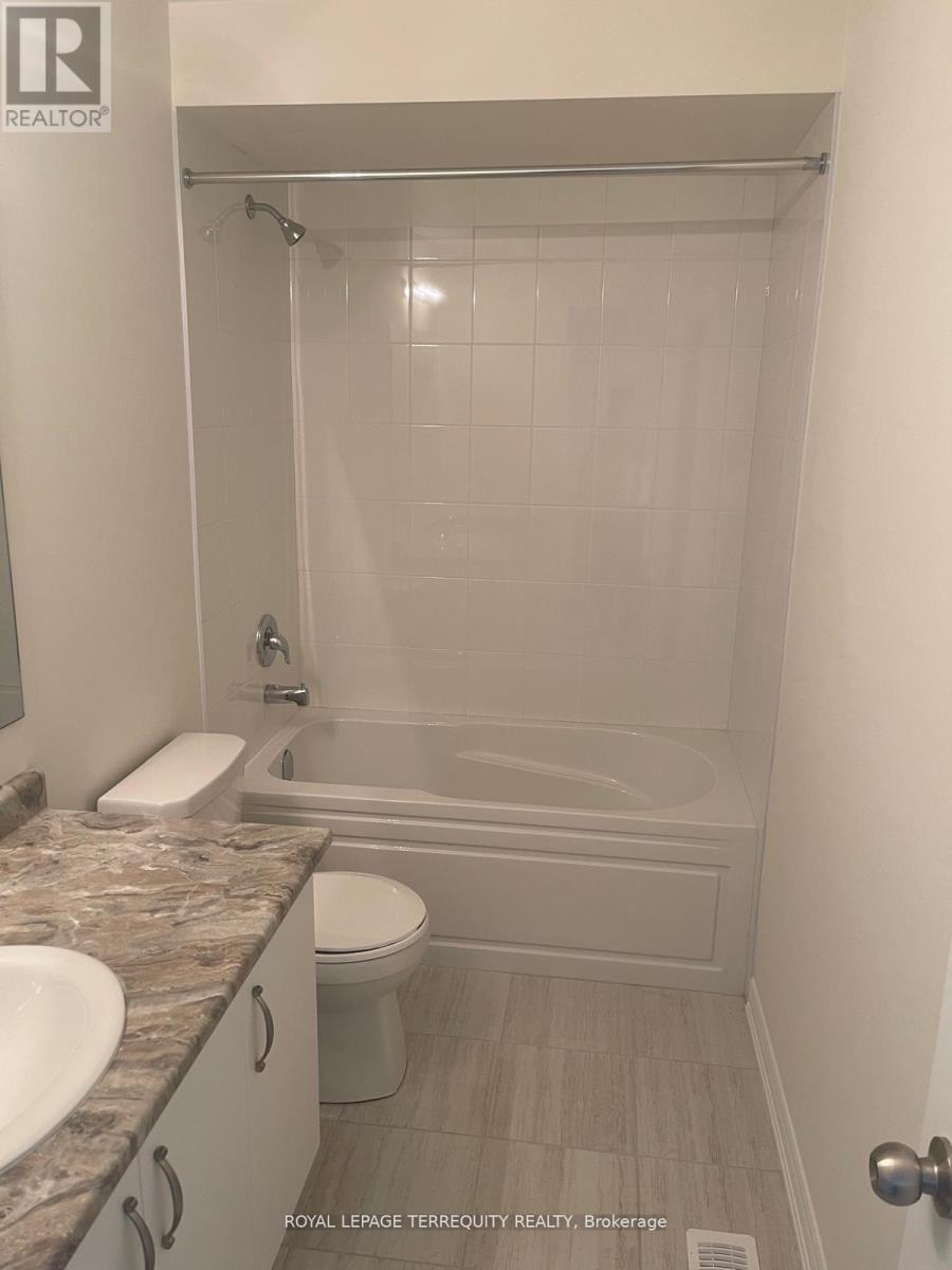 1143 Cameo Street NW, Pickering, Ontario  L1X 0L7 - Photo 12 - E13078686