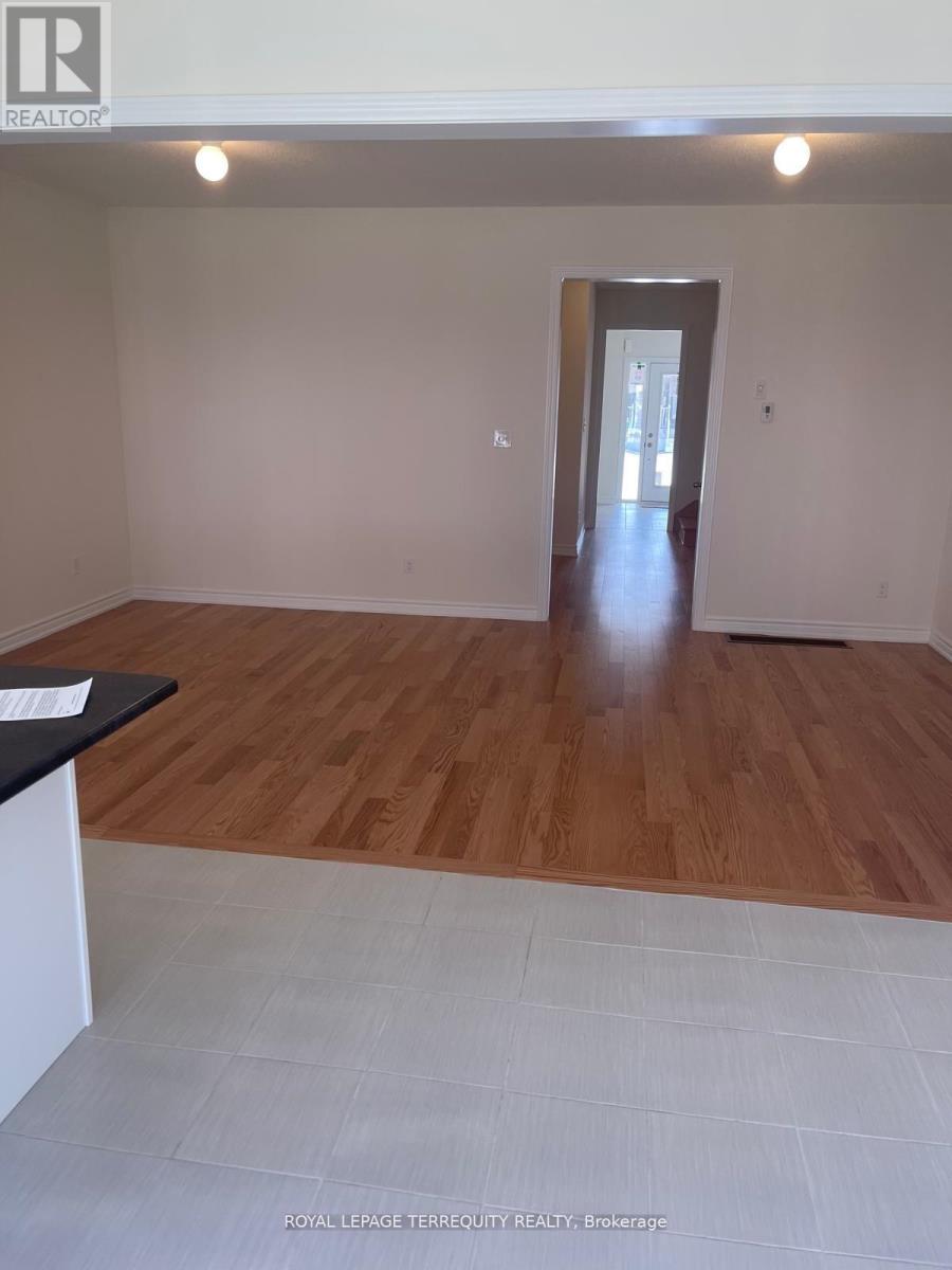 1143 Cameo Street NW, Pickering, Ontario  L1X 0L7 - Photo 5 - E13078686