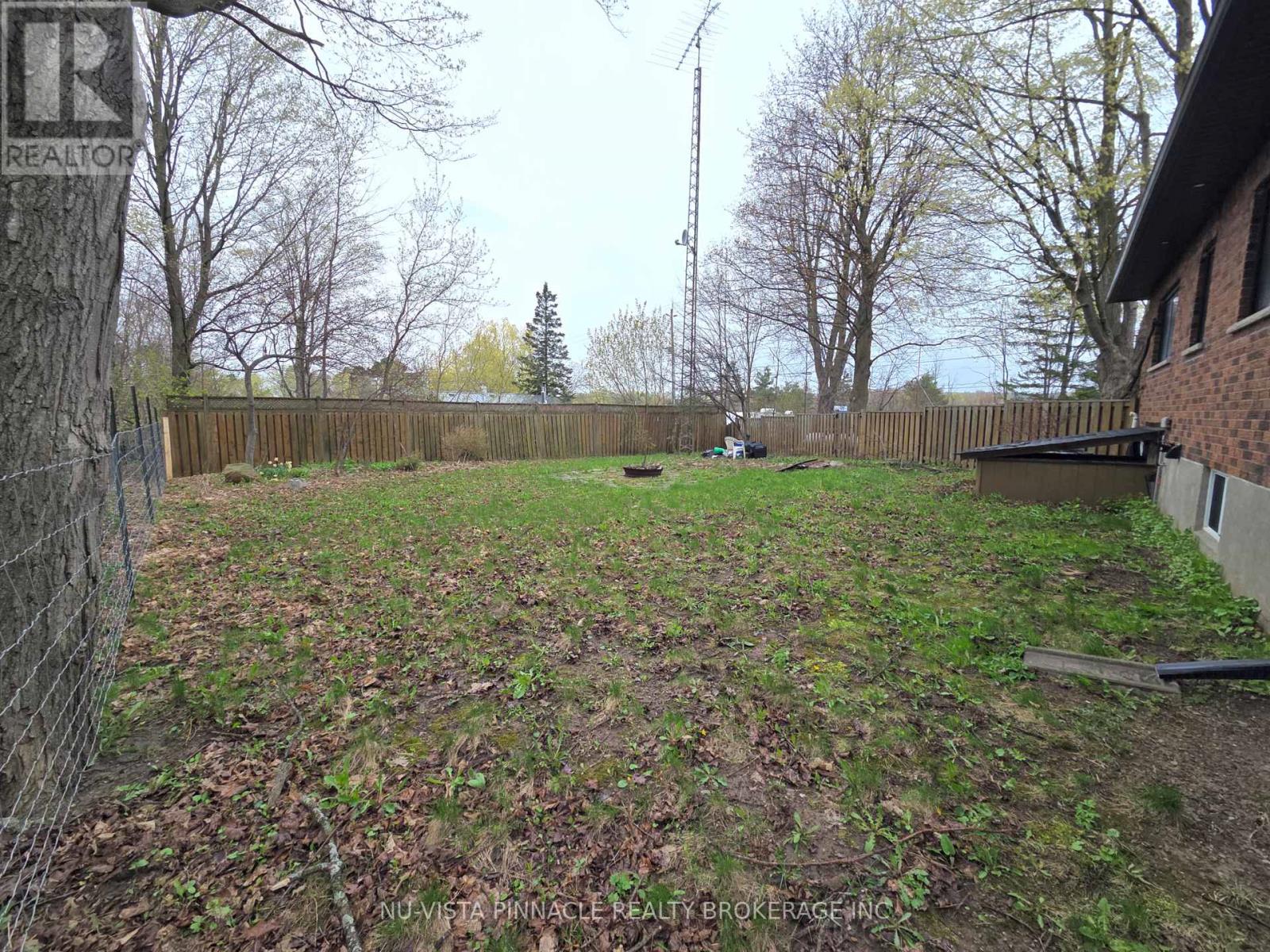 7142 Highway 7, Halton Hills, Ontario  L7J 2L9 - Photo 11 - W12756398