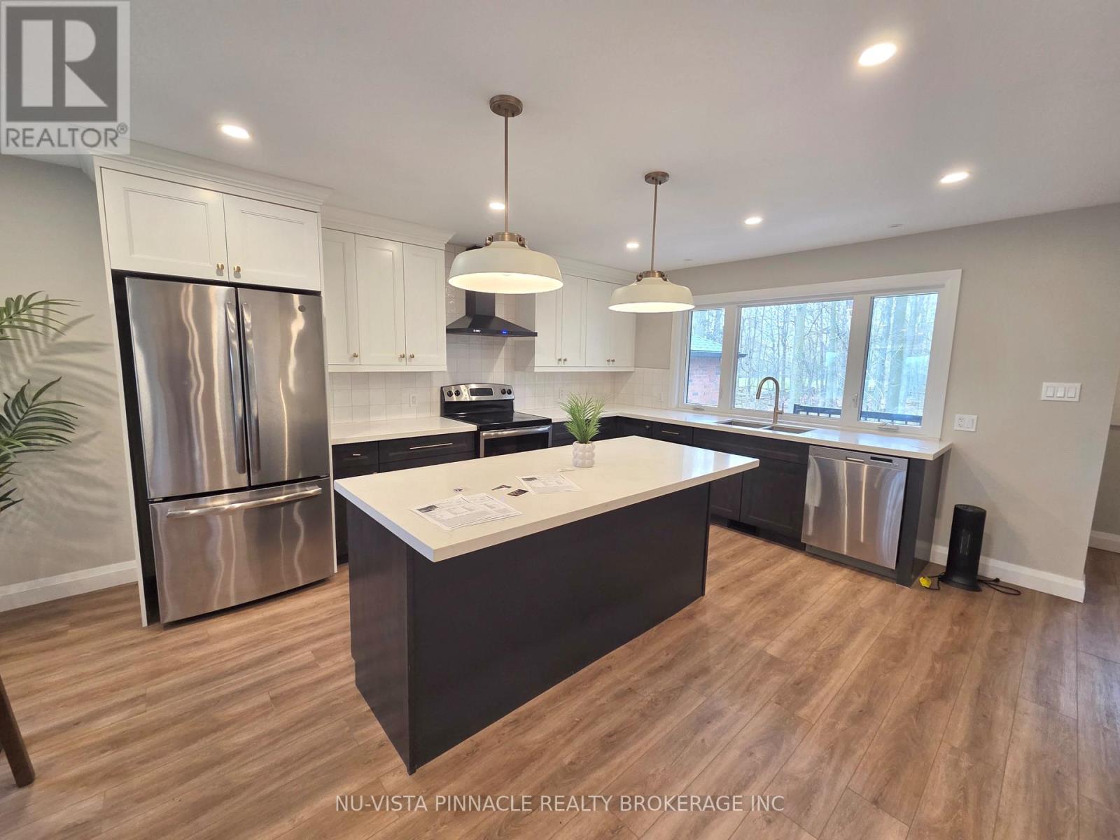 7142 Highway 7, Halton Hills, Ontario  L7J 2L9 - Photo 23 - W12756398