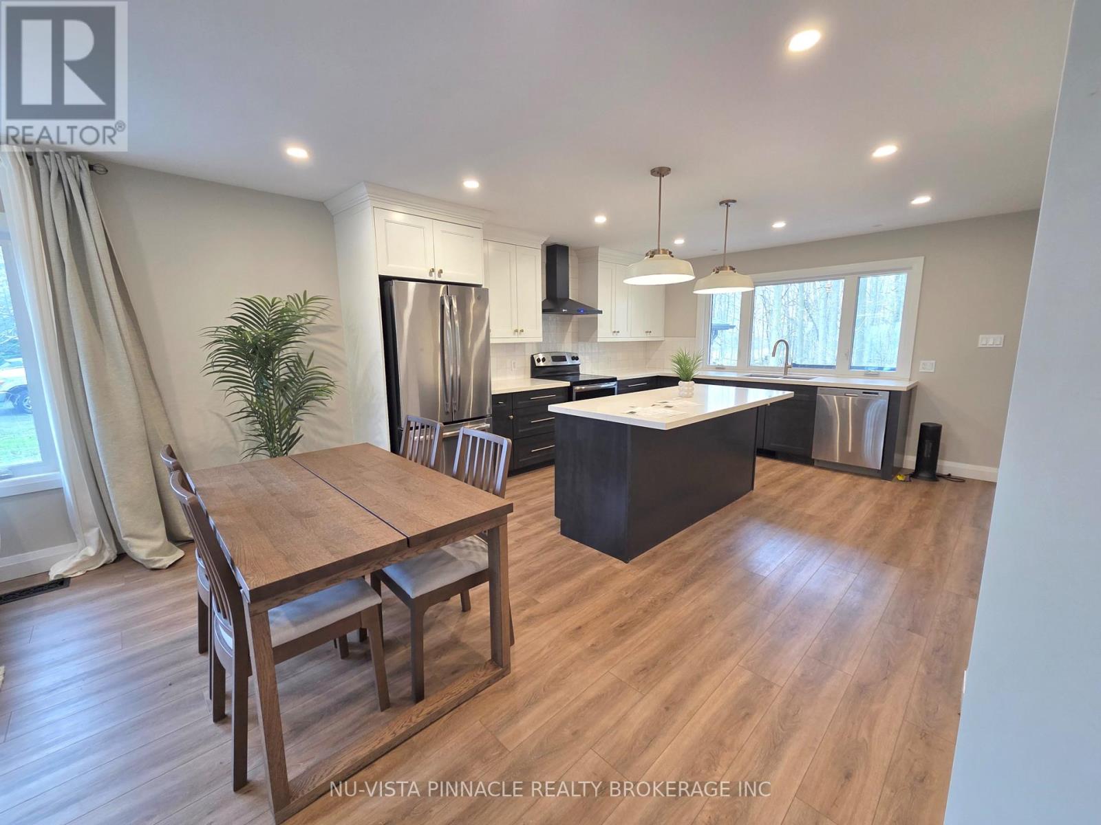 7142 Highway 7, Halton Hills, Ontario  L7J 2L9 - Photo 22 - W12756398