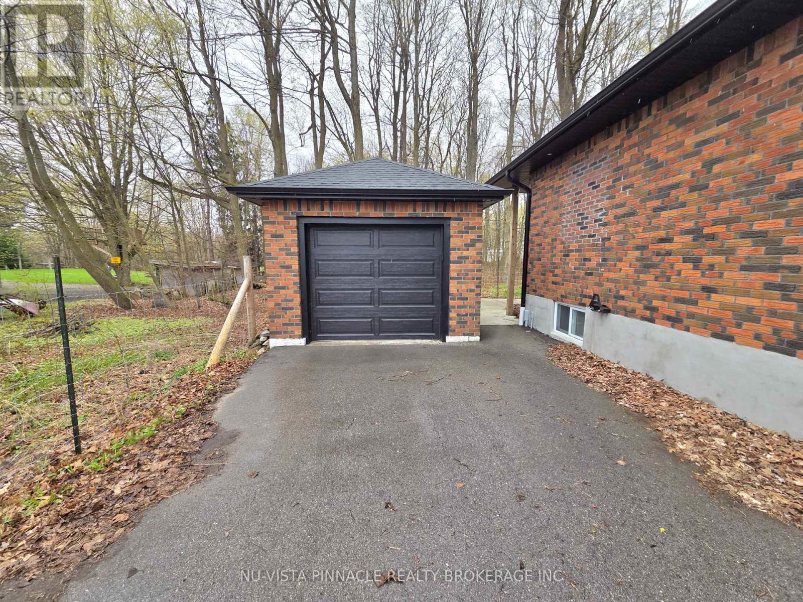 7142 Highway 7, Halton Hills, Ontario  L7J 2L9 - Photo 9 - W12756398